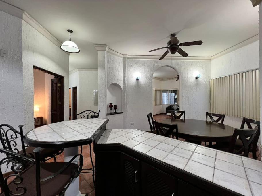 Casa Sonora: Cheerful 3BR Home close to dtwn w/ Outdoor Hot tub view 3