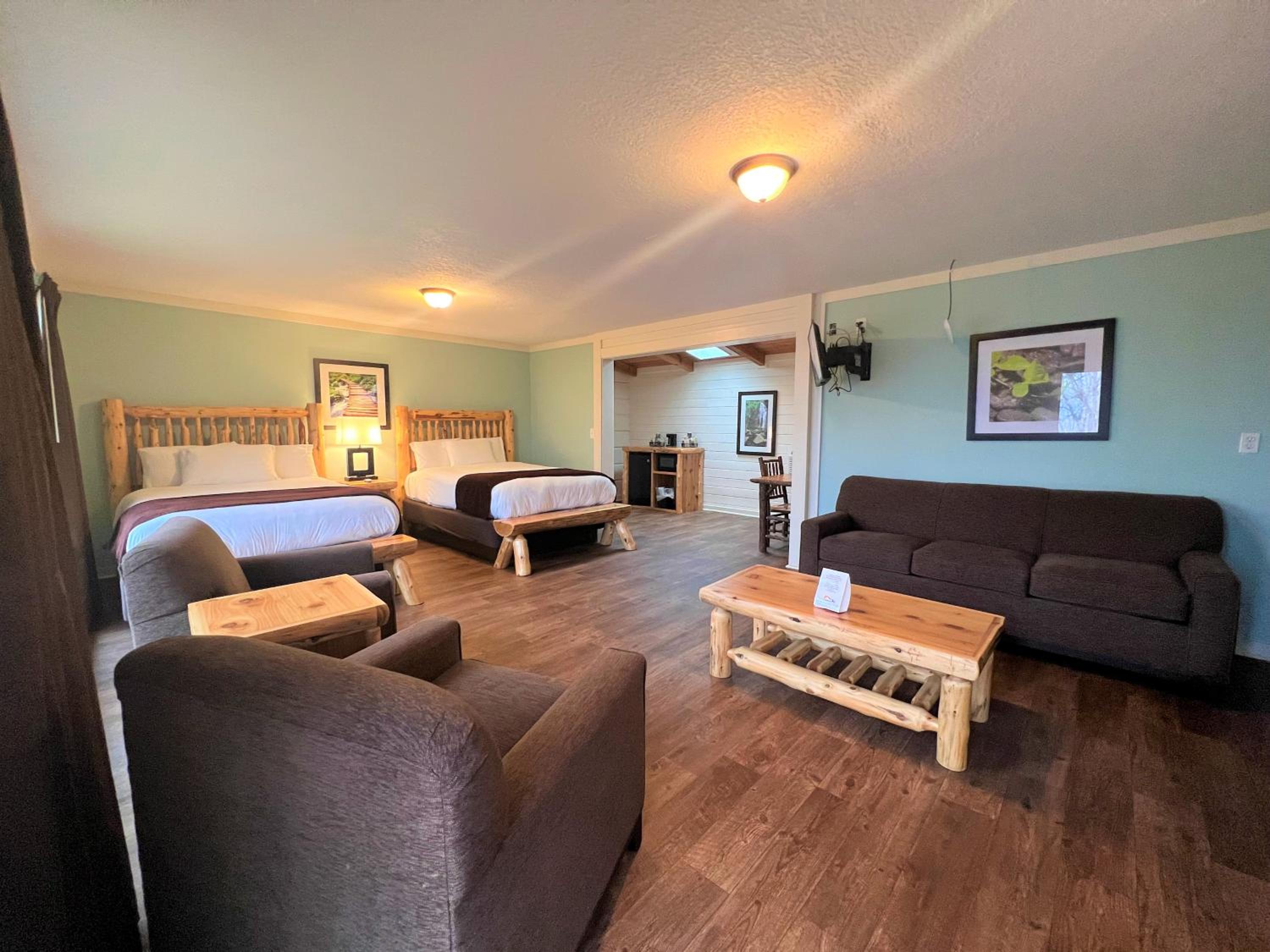 Mountain Top Inn and Resort