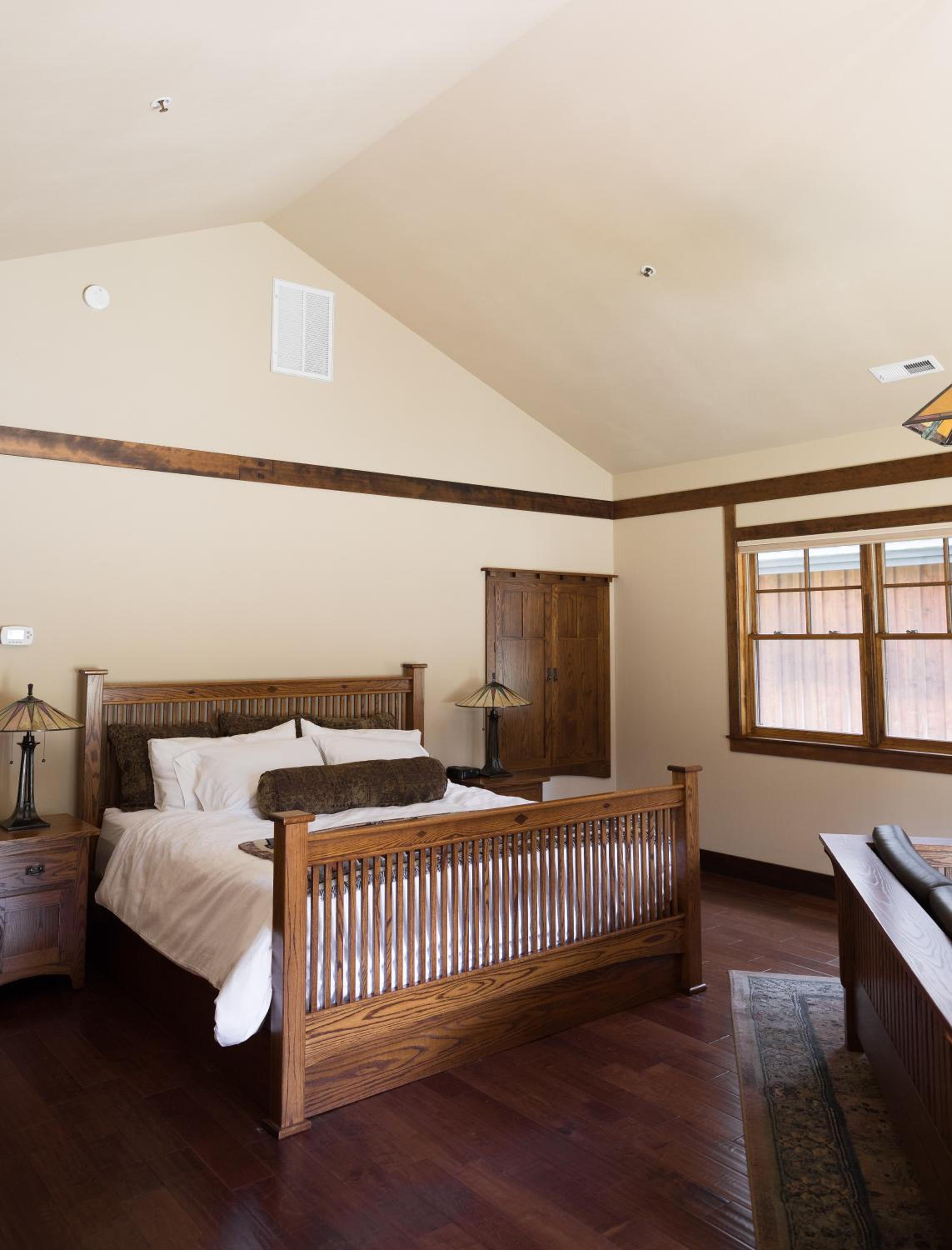 FivePine Lodge
