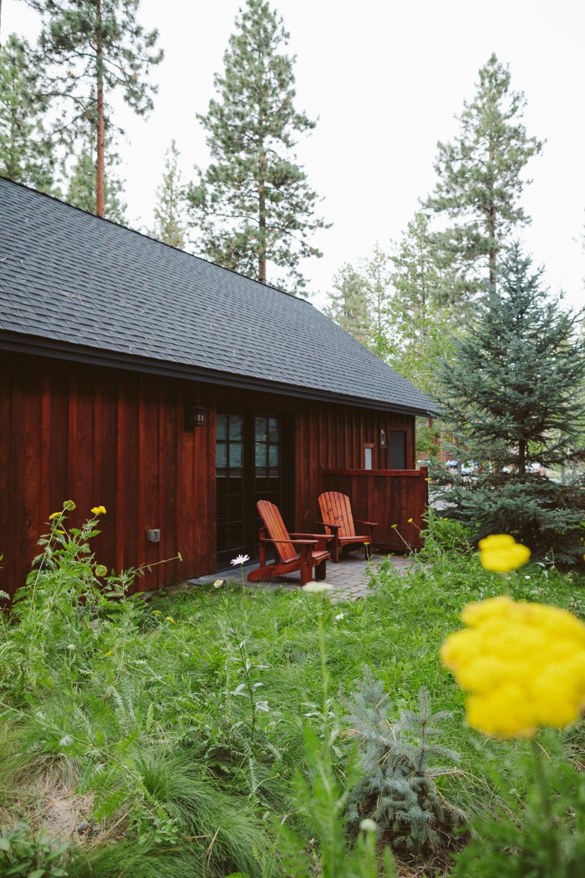 FivePine Lodge
