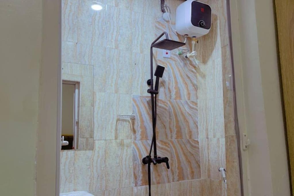 Homey 2-Bed-Apt 24HRS POWER & Unlimited Internet Access view 2