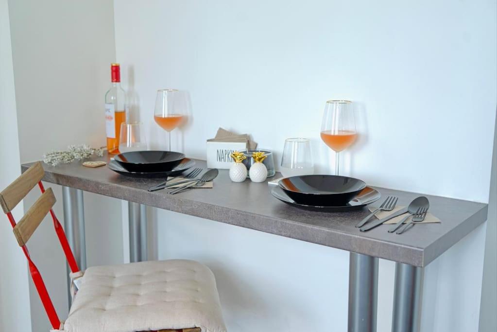 Cozy 1-Bedroom flat in the very Center of Sofia