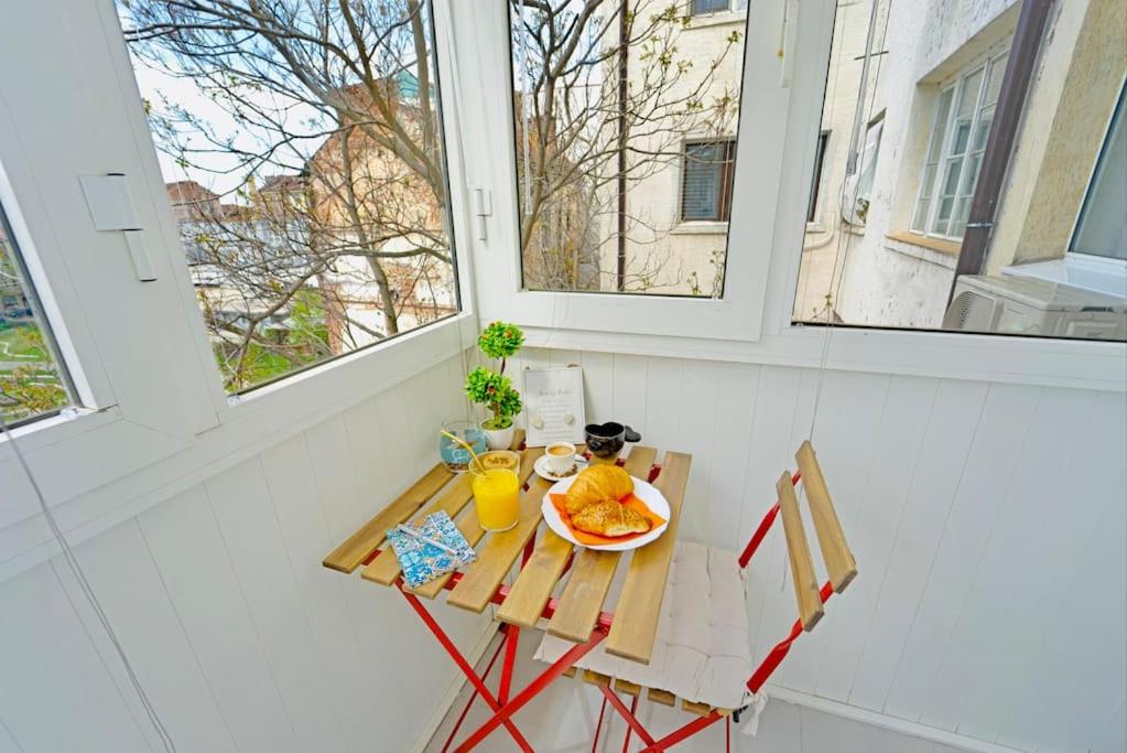 Cozy 1-Bedroom flat in the very Center of Sofia