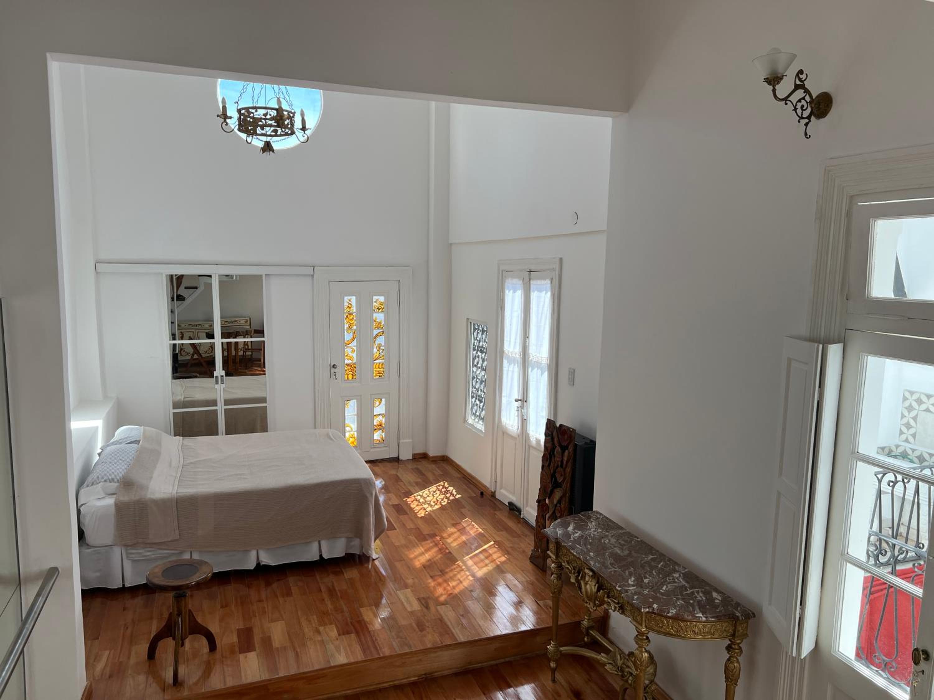 Enchanting townhouse loft in heart of San Telmo