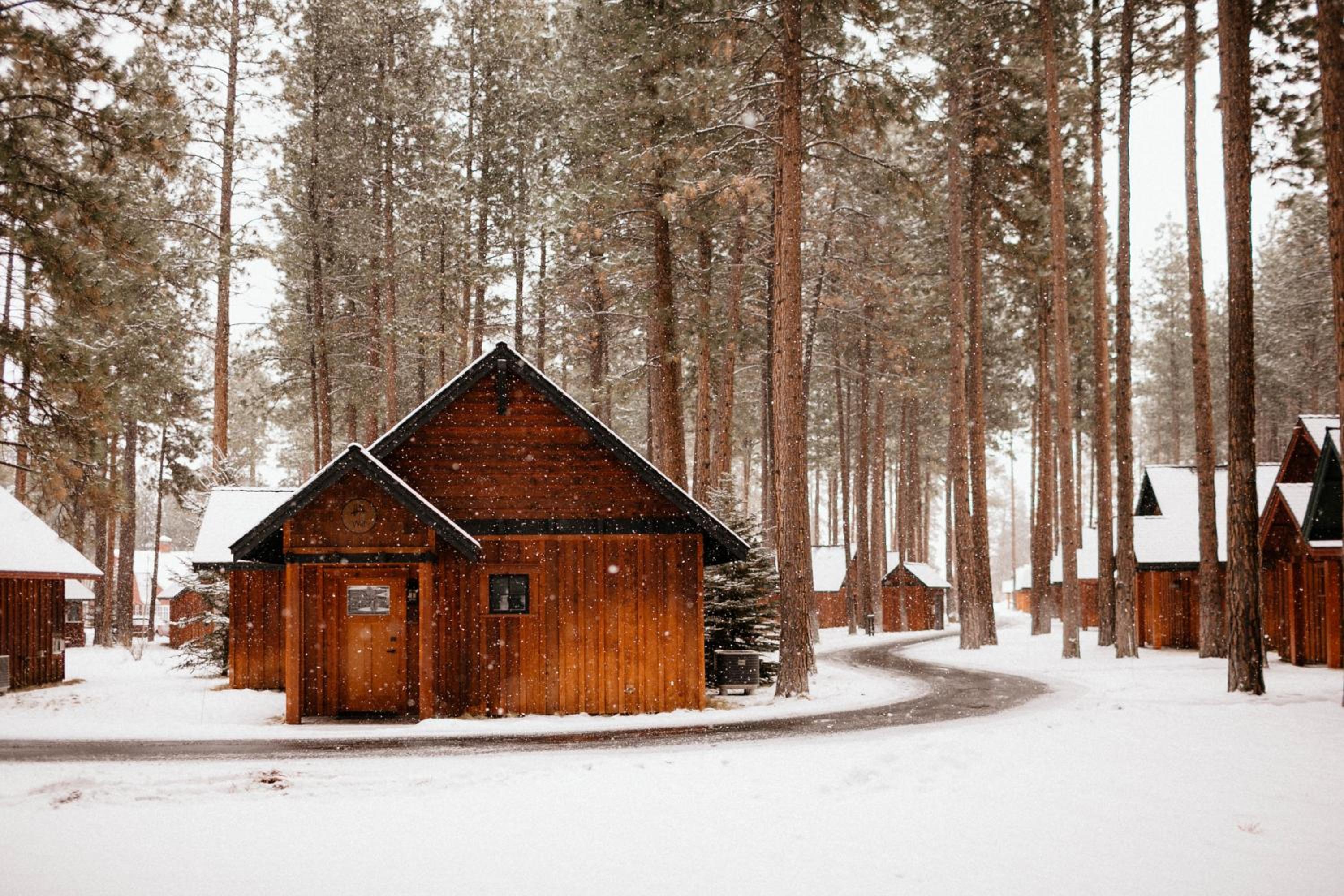 FivePine Lodge