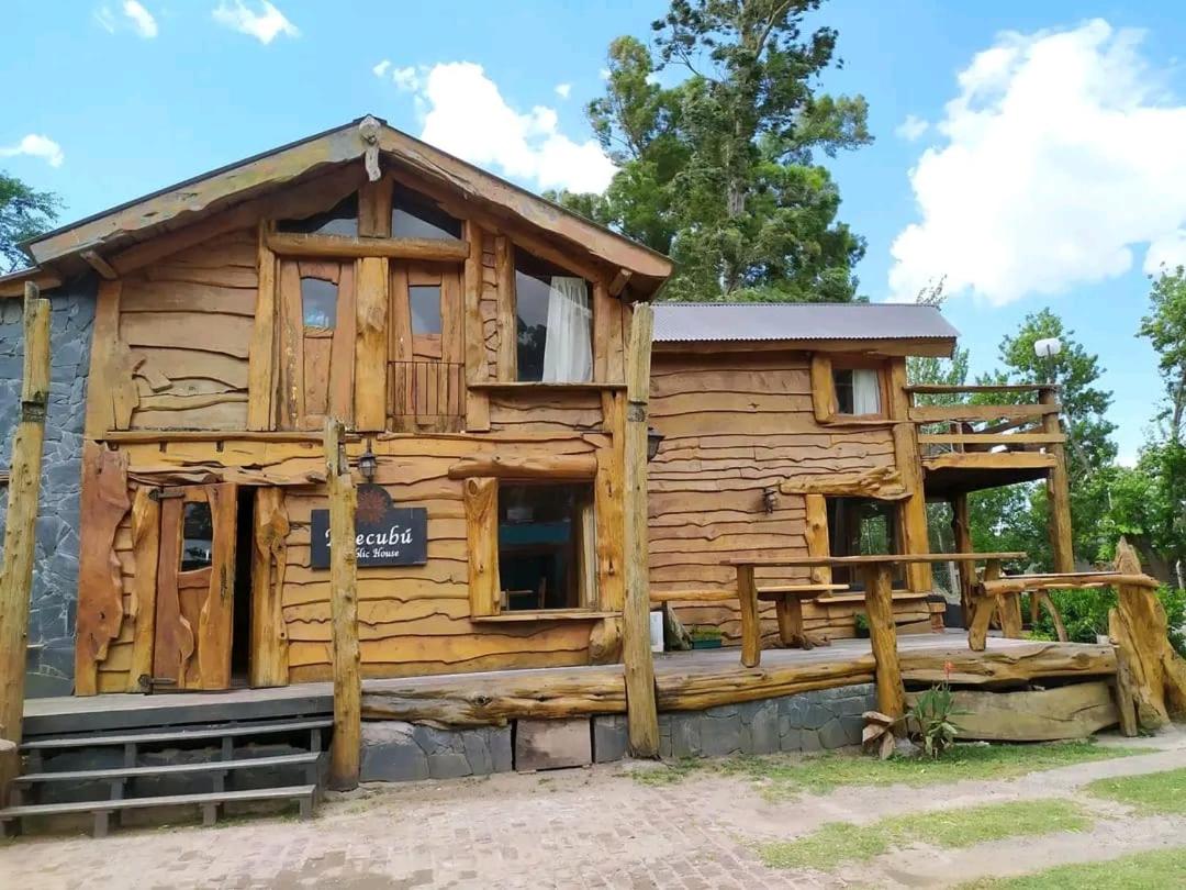 Huecubu suites
