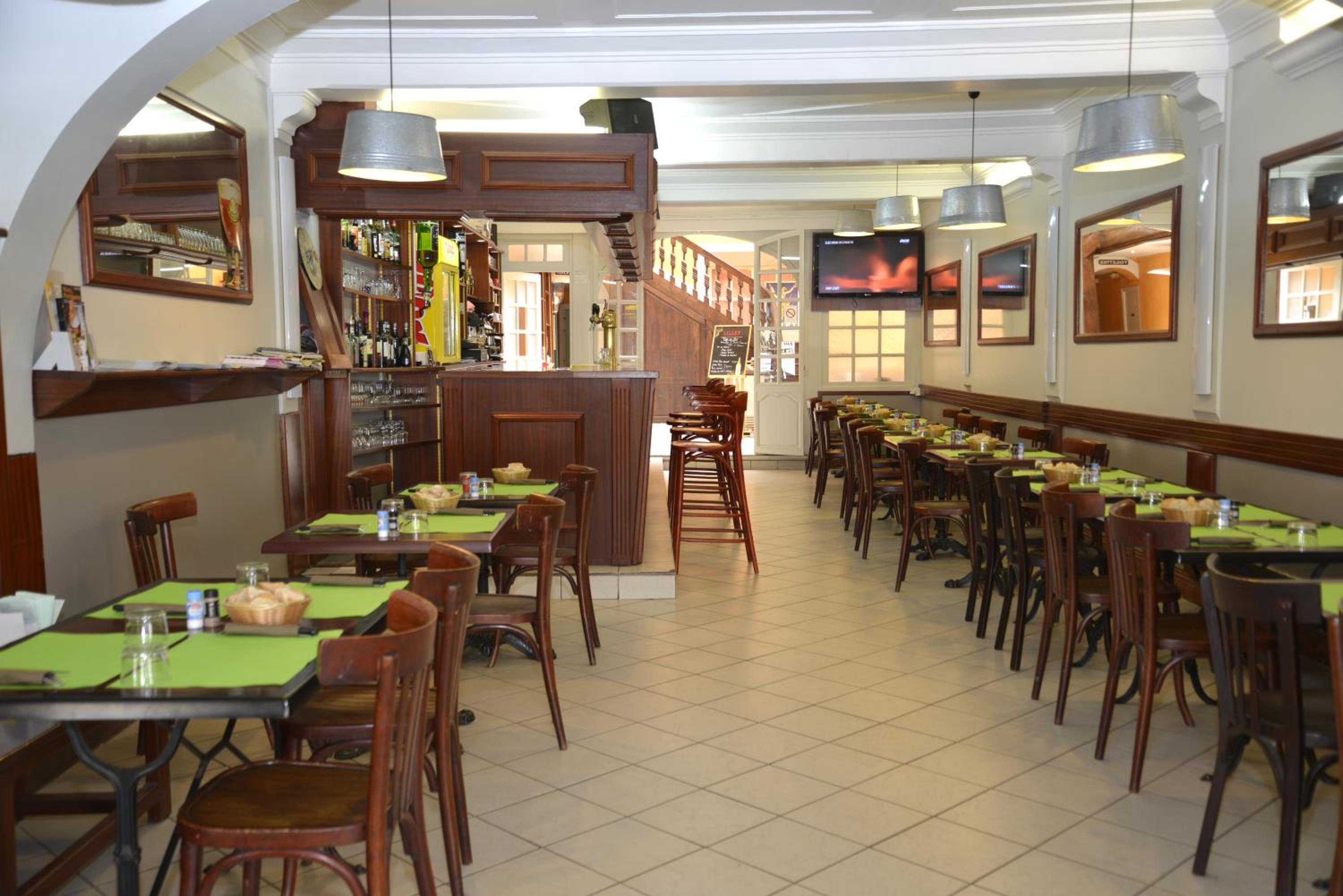restaurant