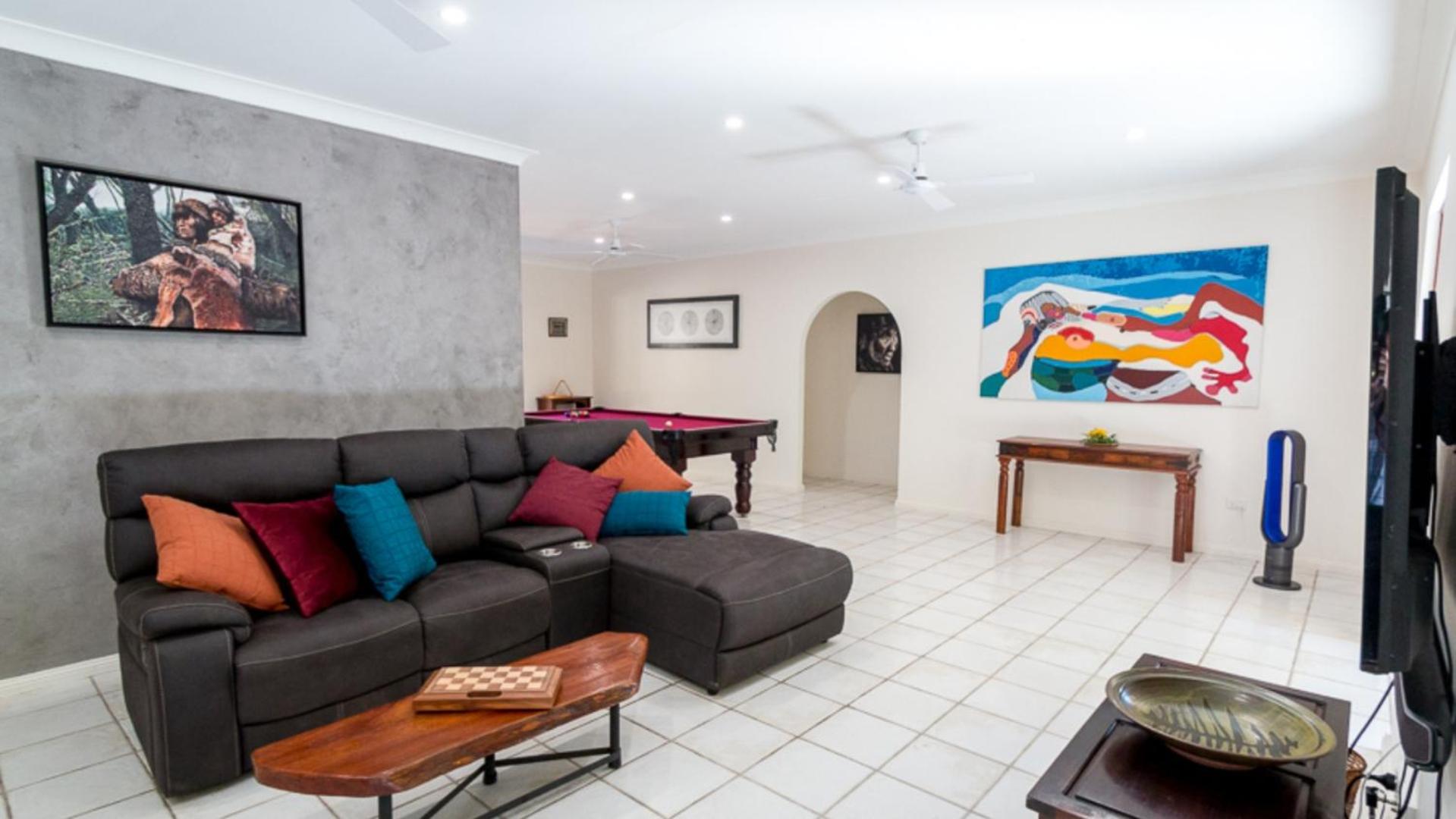 The Manor House, Magnetic Island