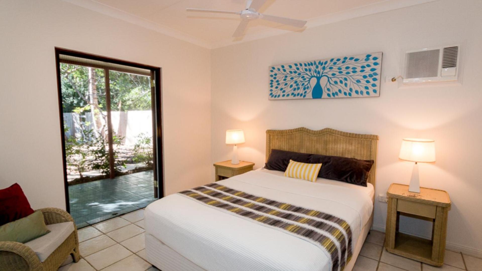 The Manor House, Magnetic Island