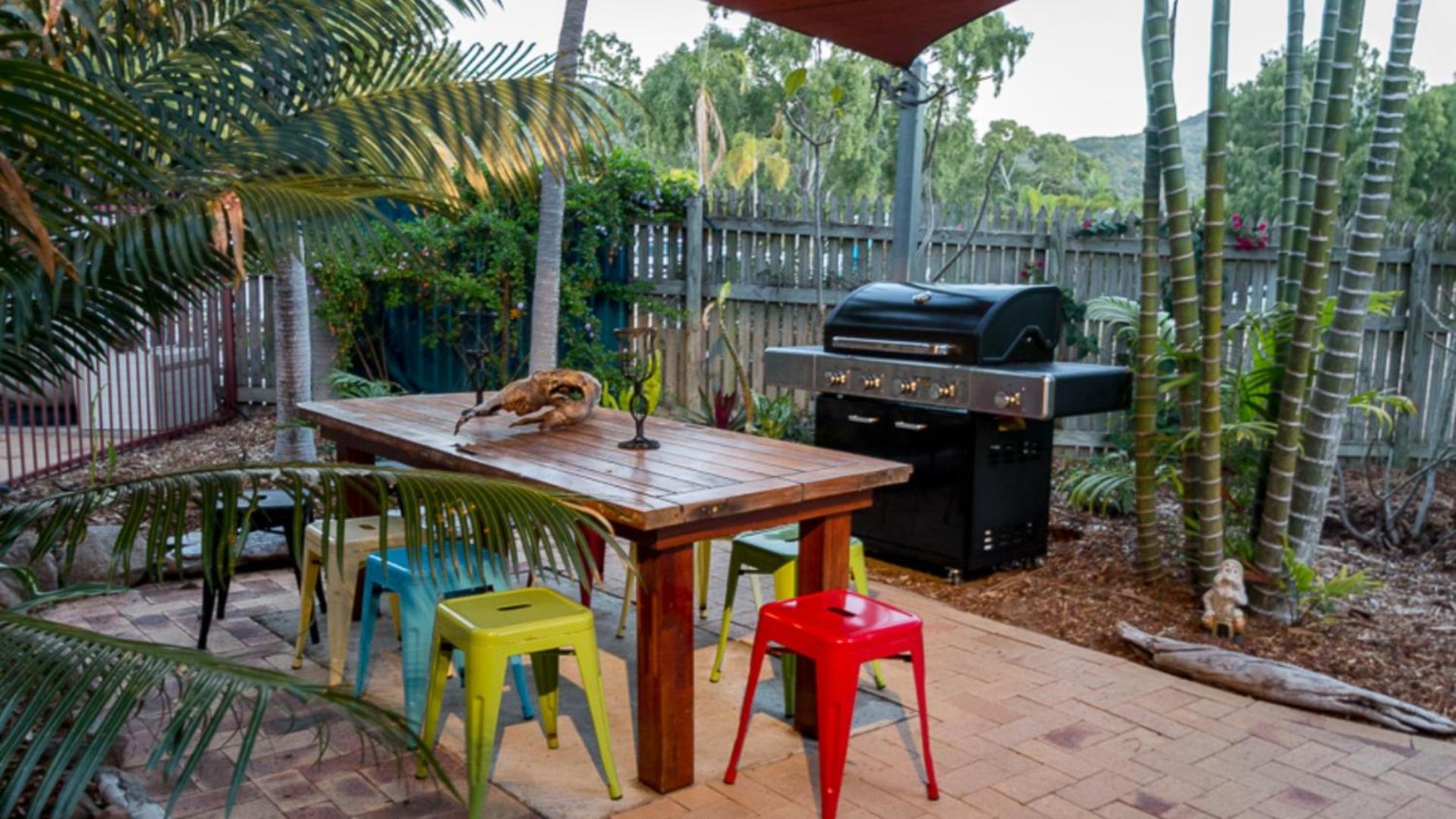 The Manor House, Magnetic Island