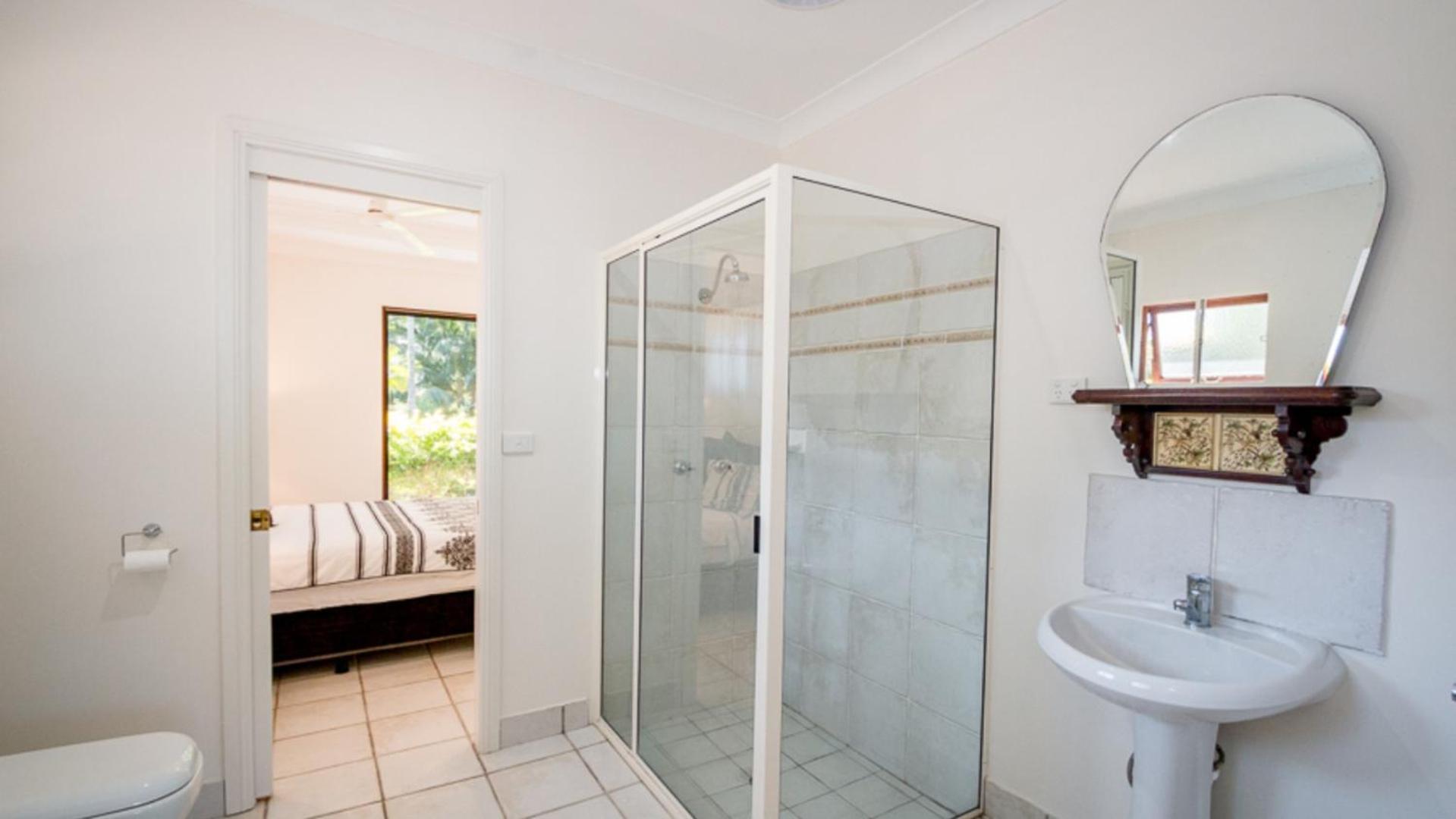 The Manor House, Magnetic Island