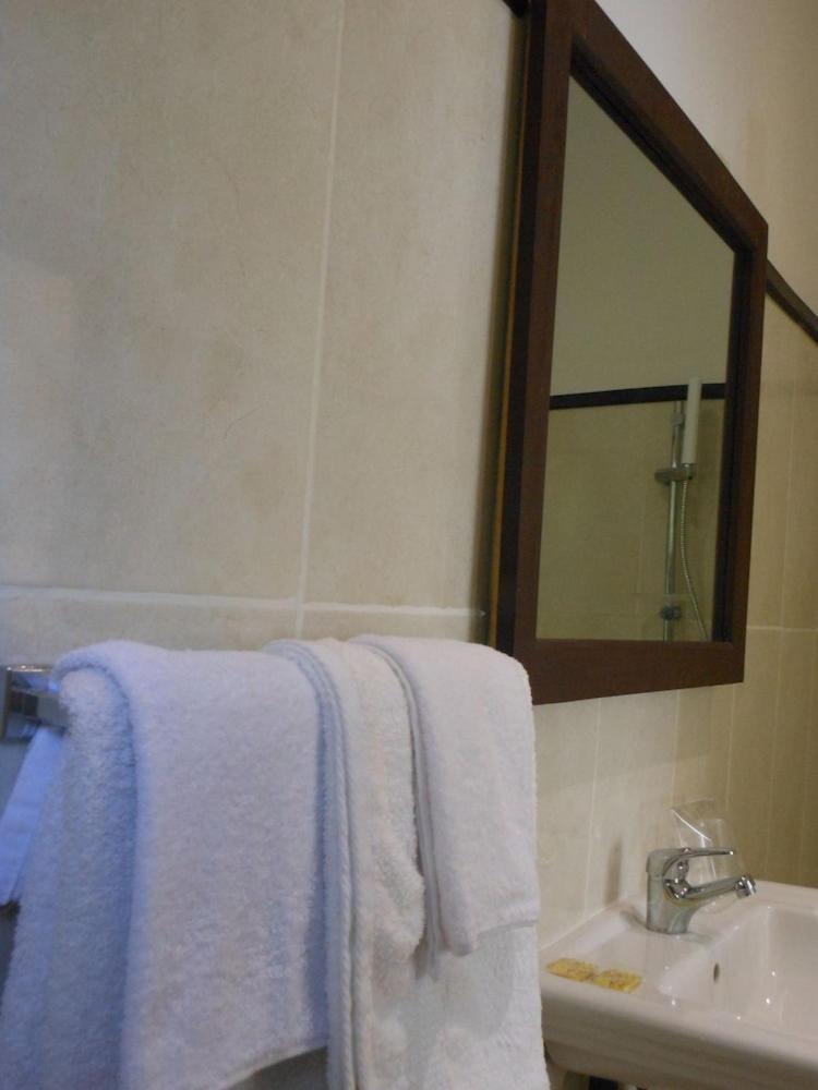 SAARA HOTEL