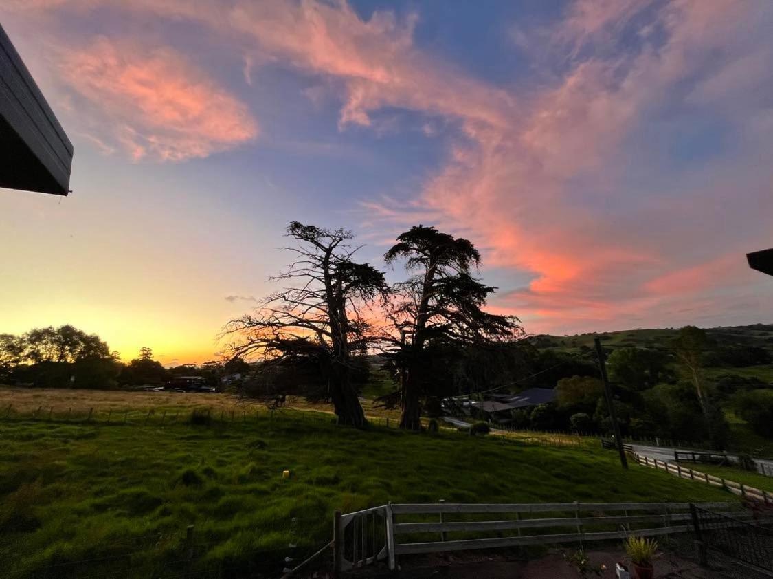 Looking for an Easy Country Getaway, with Views? view 2