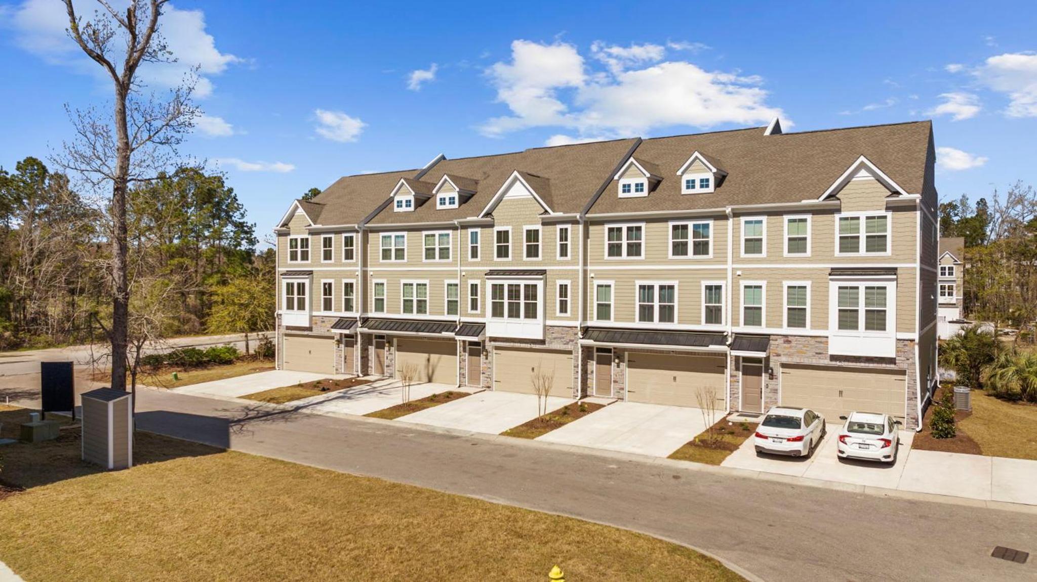 New 4 Bedroom Townhouse at Barefoot Resort view 4