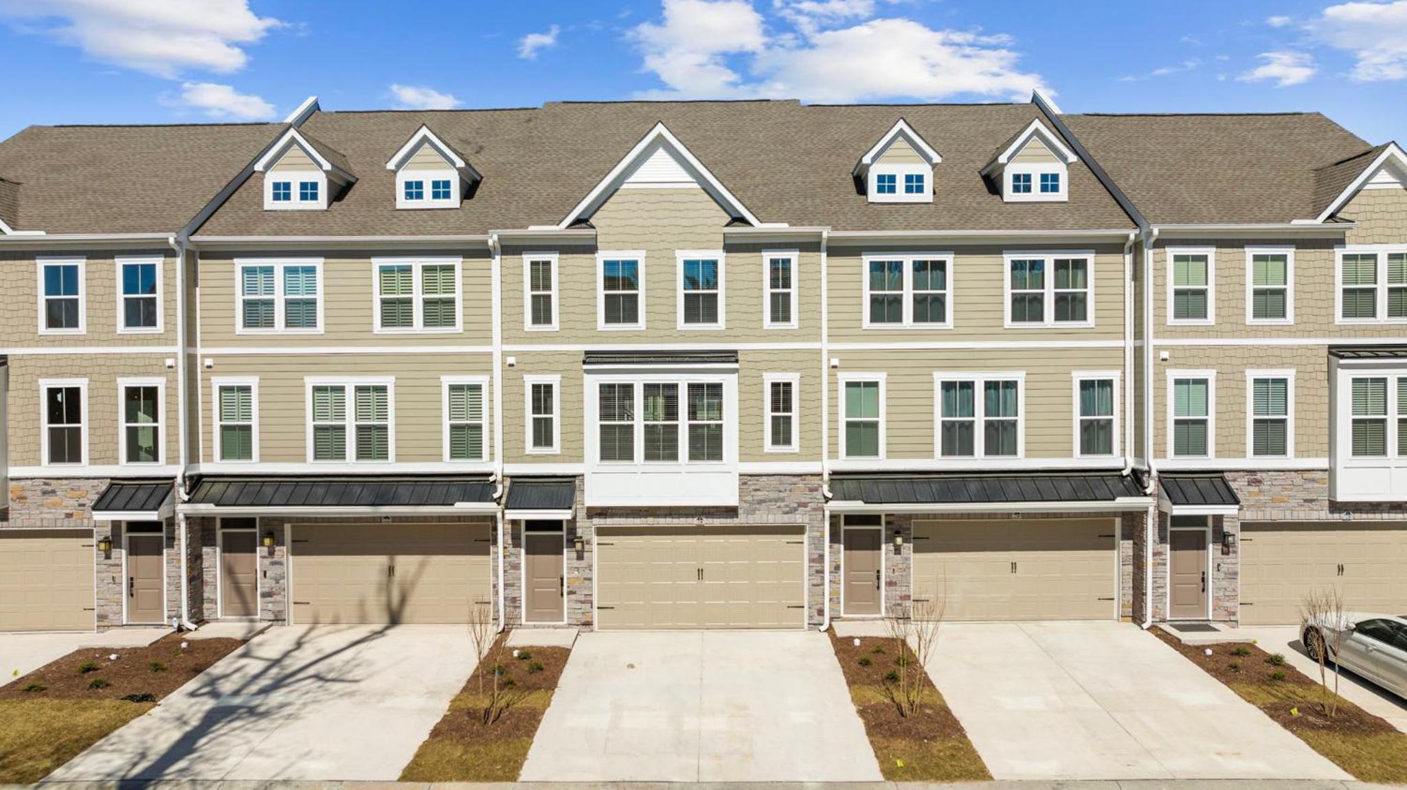 New 4 Bedroom Townhouse at Barefoot Resort view 3