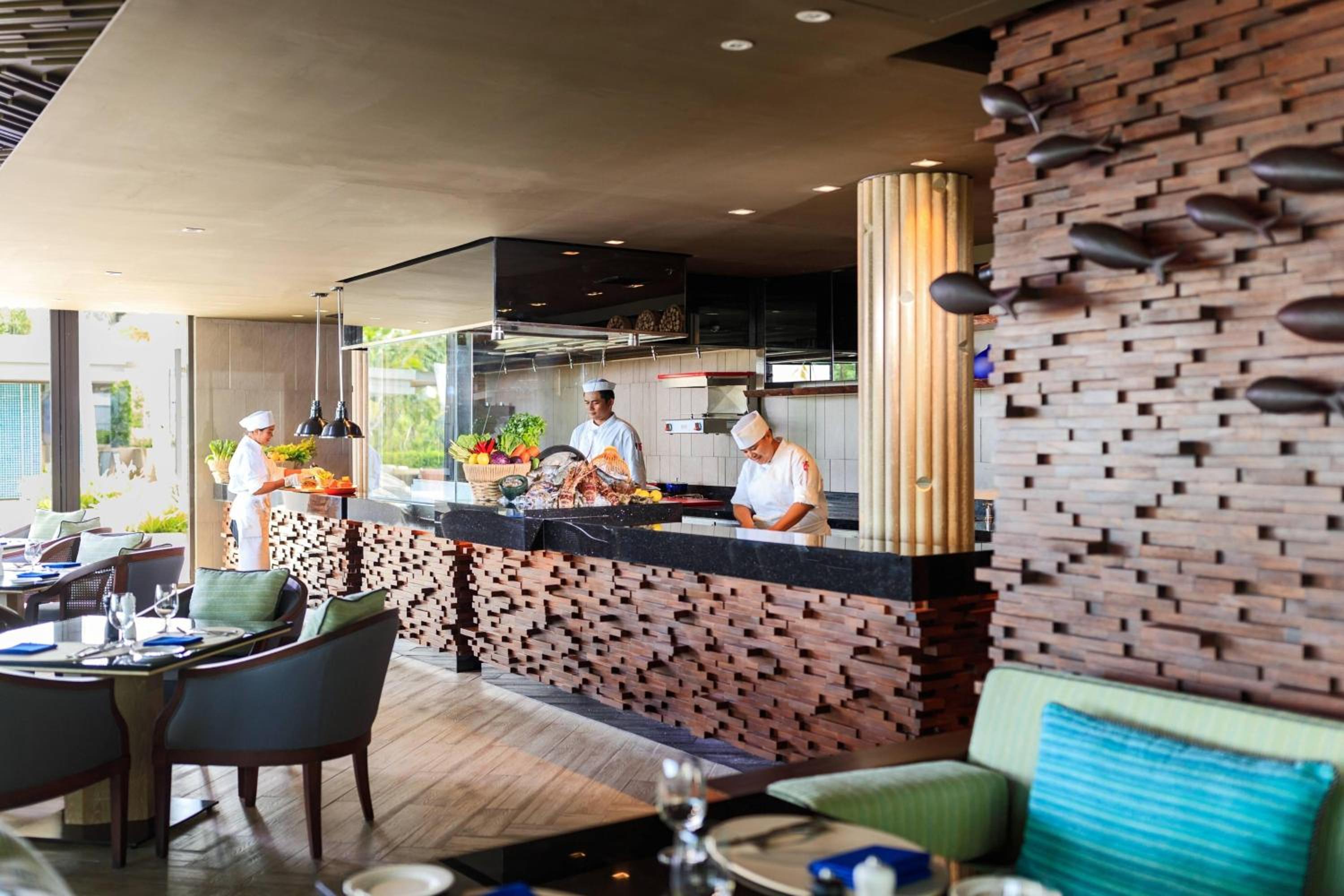 Phuket Marriott Resort and Spa, Nai Yang Beach