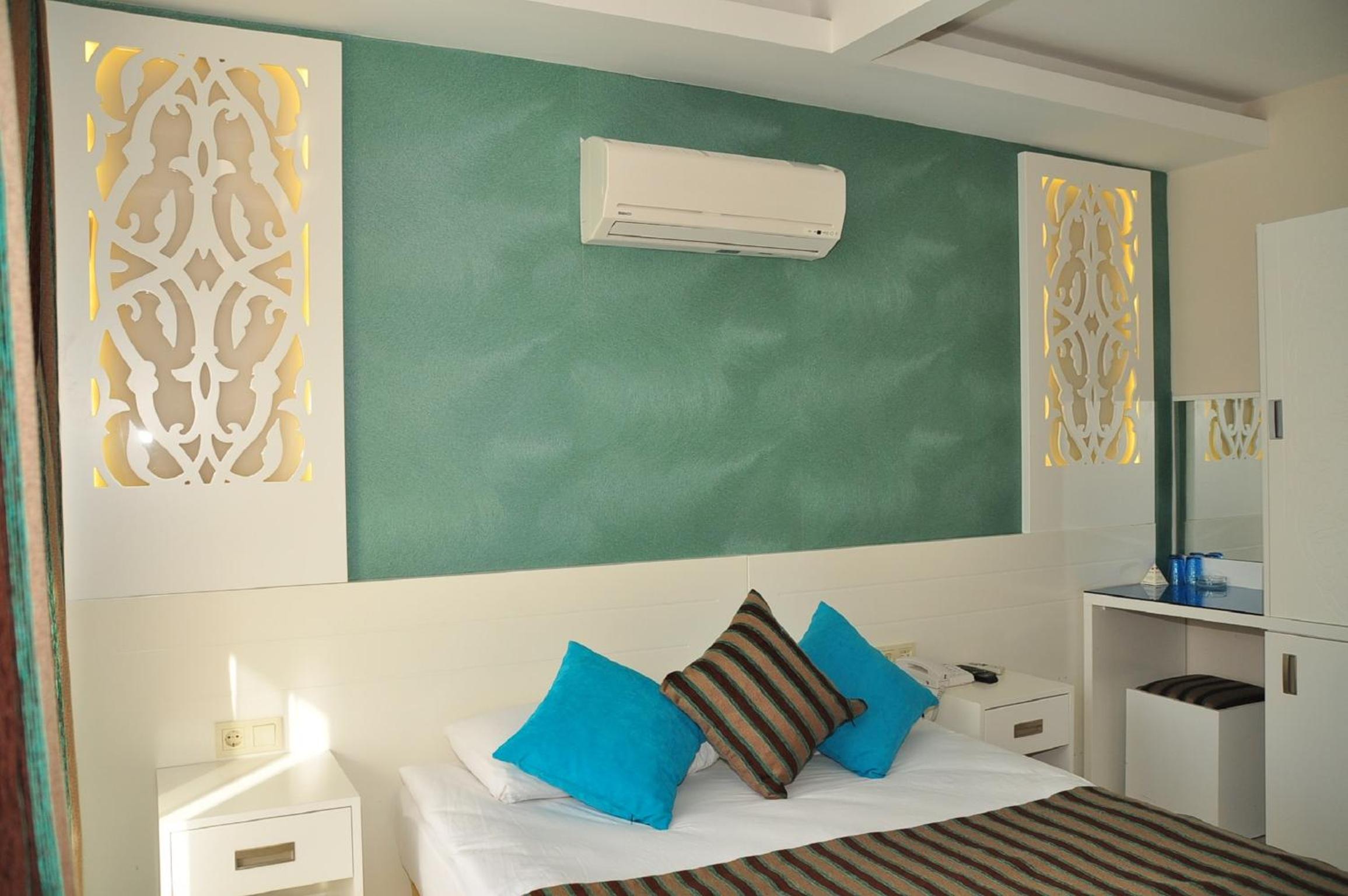 Aura Boutique Hotel - Image 8