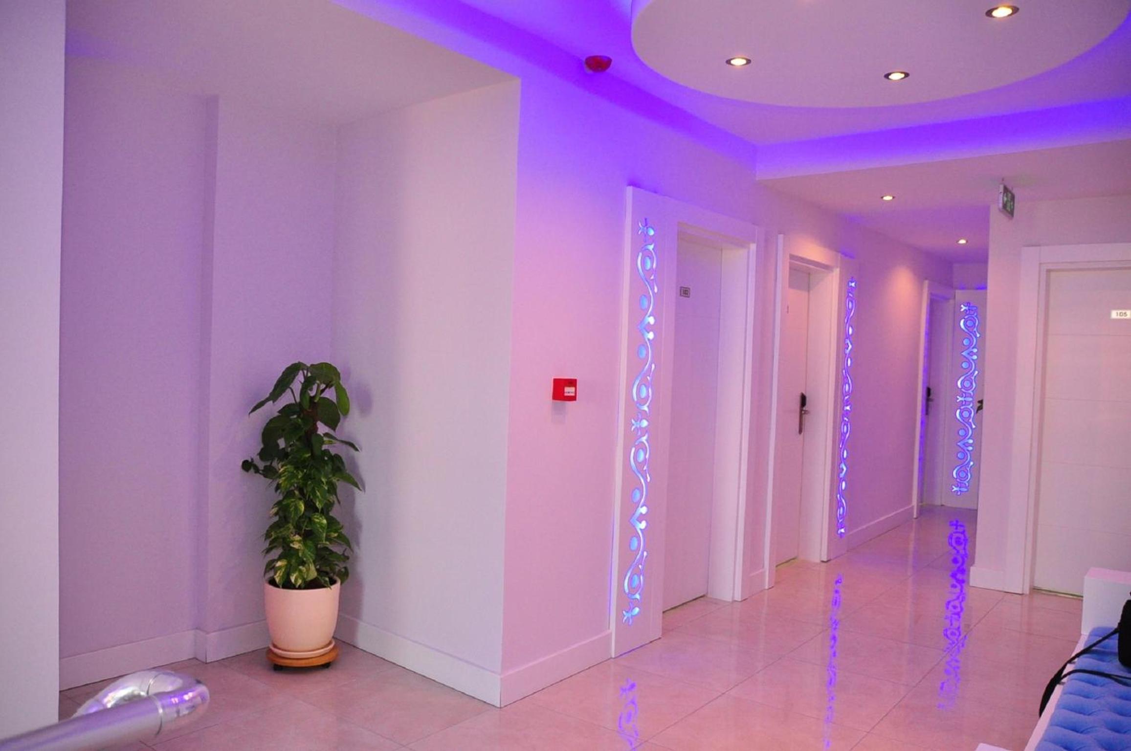 Aura Boutique Hotel - Image 21