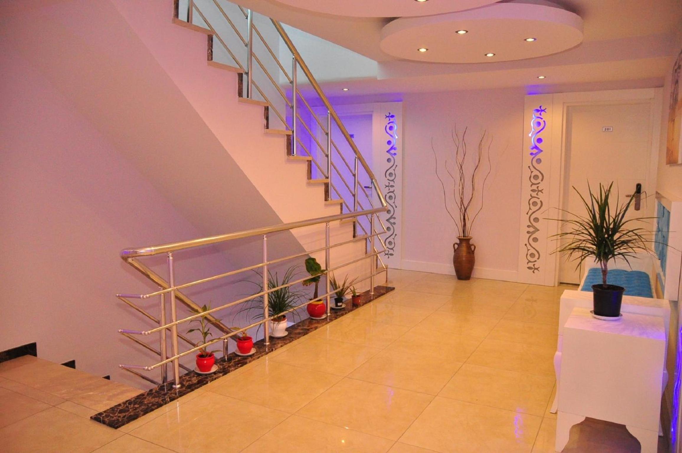 Side Vacations - Aura Boutique Hotel - Property Image 9