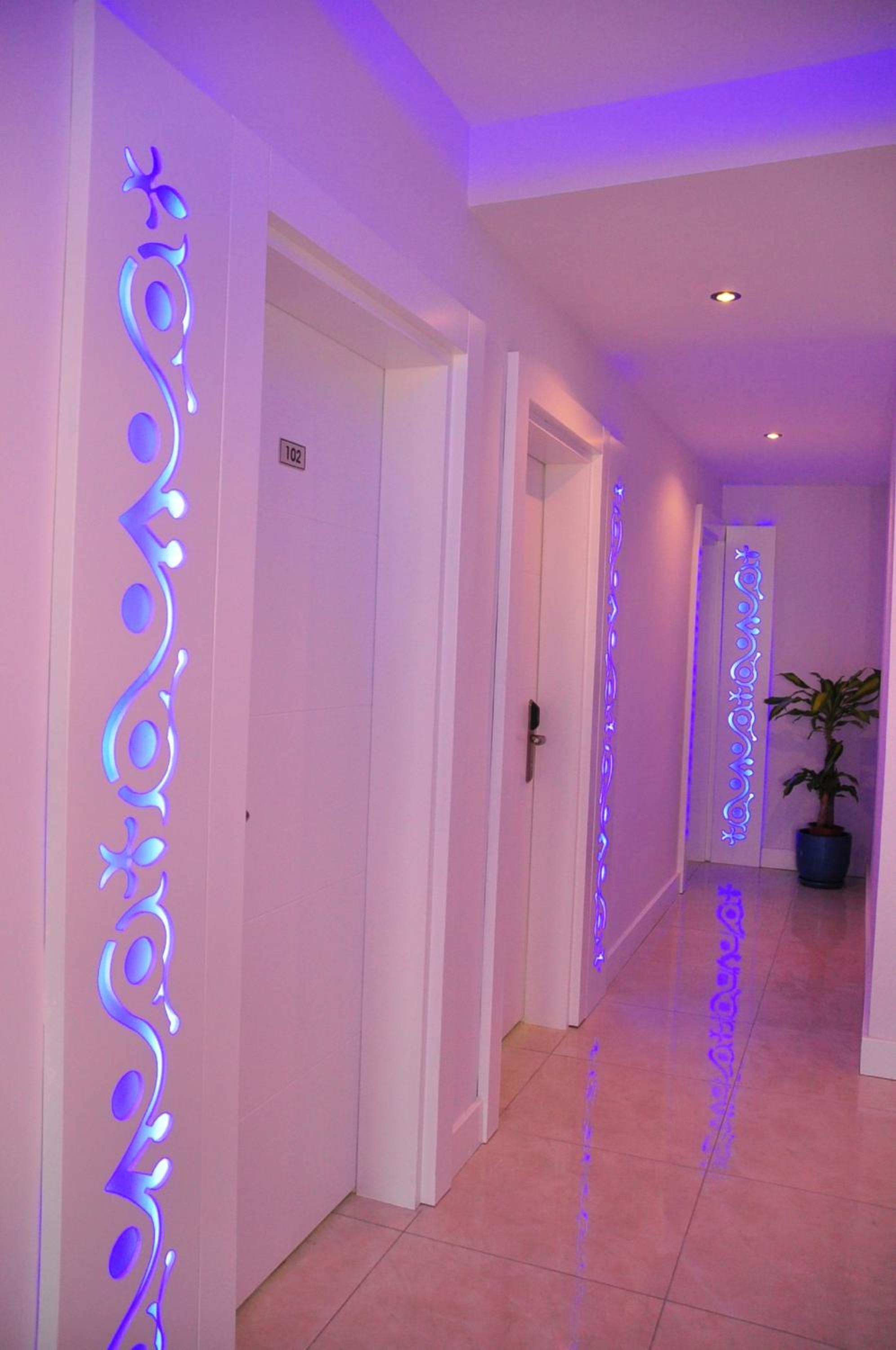 Aura Boutique Hotel - Image 28