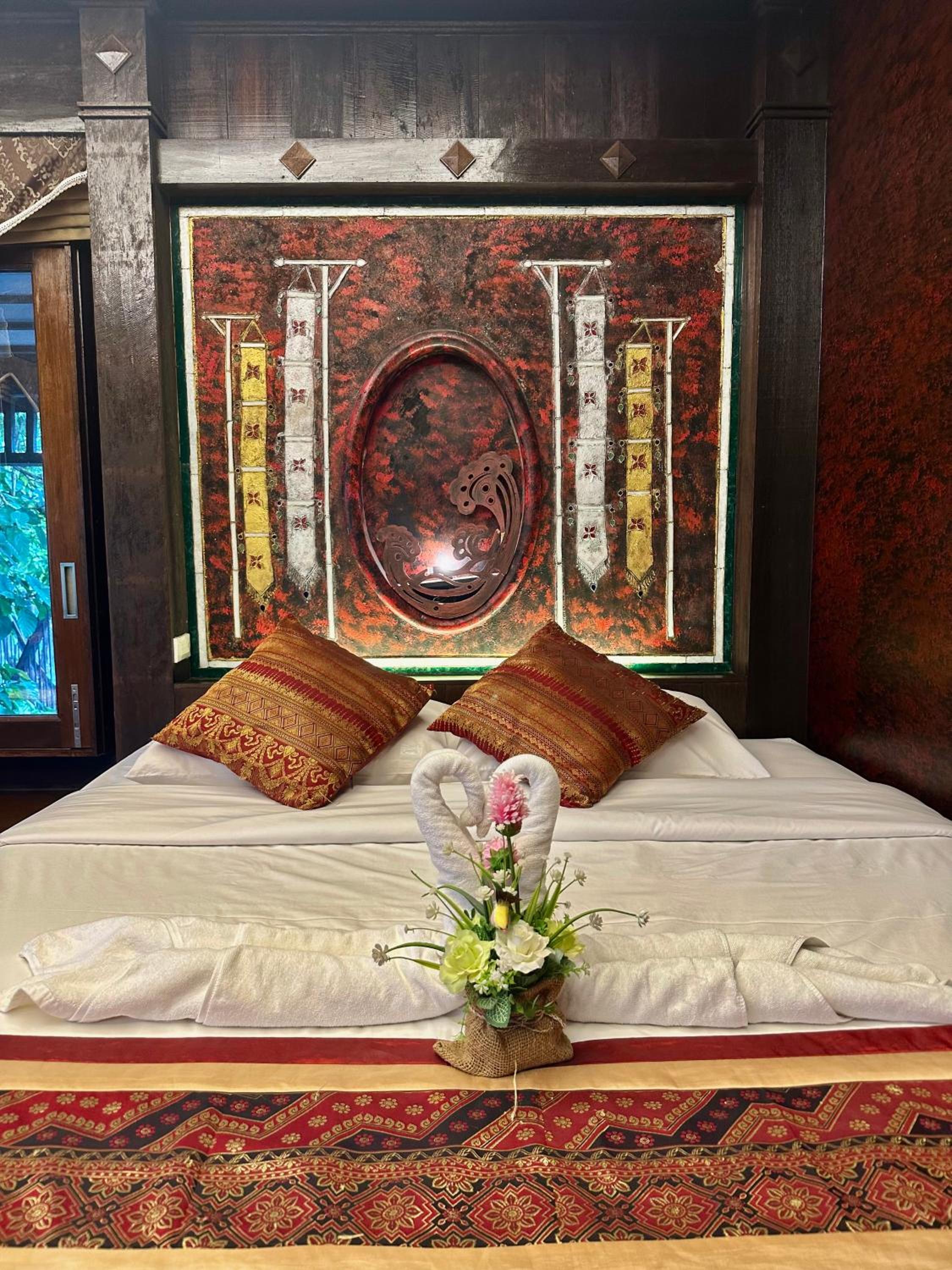 Bantunglom Resort