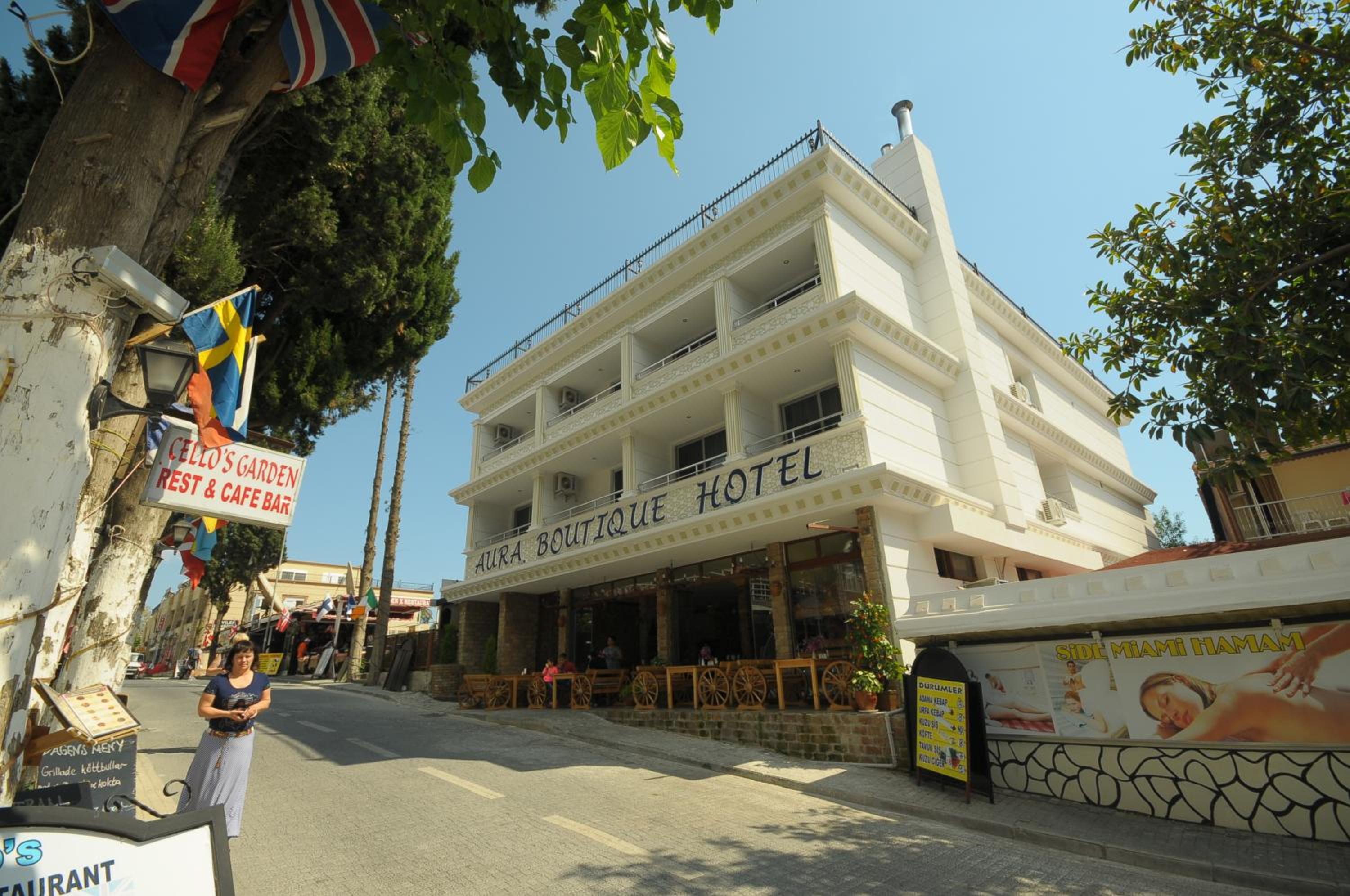 Side Vacations - Aura Boutique Hotel - Property Image 2