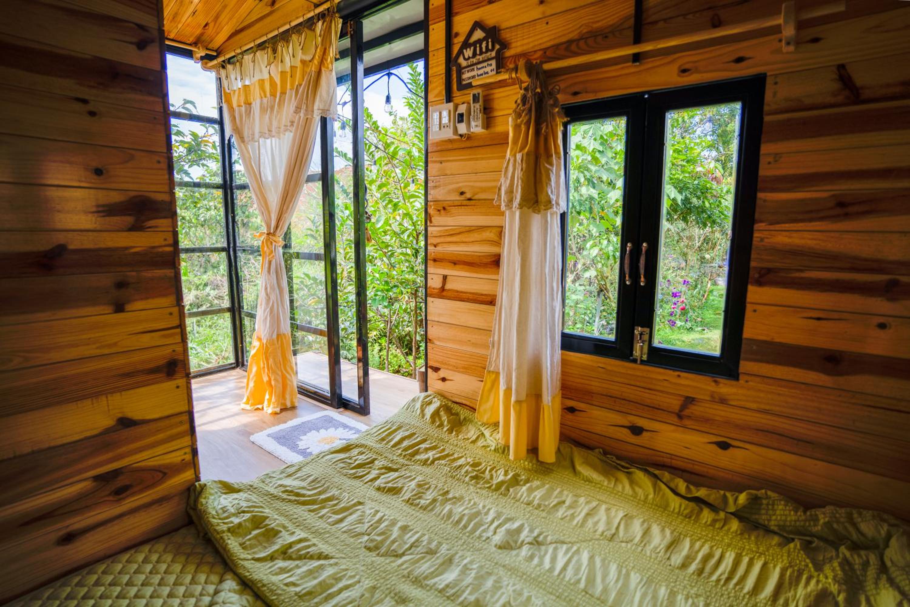 HomeTa Homestay
