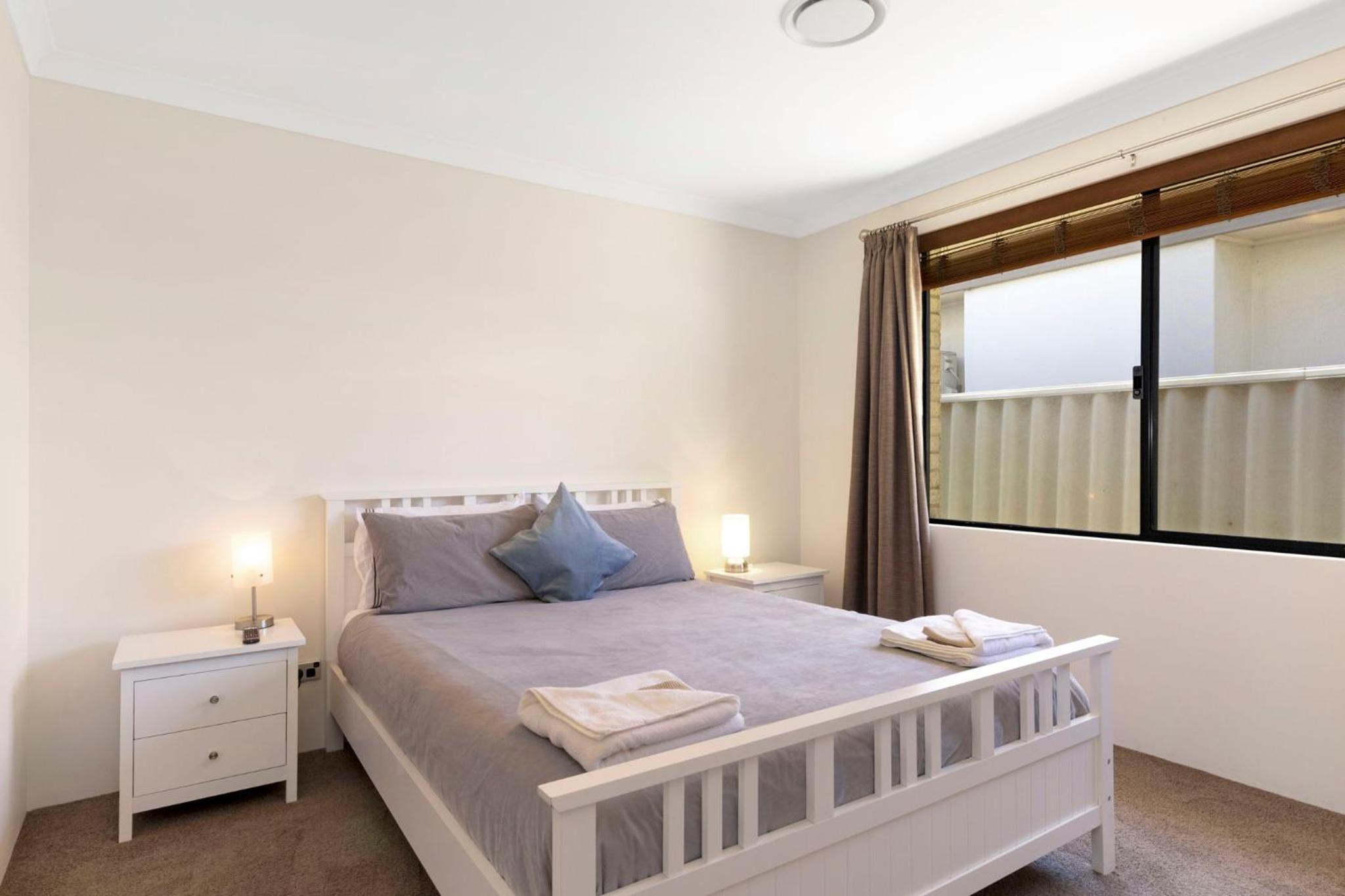 Baudins of Busselton Bed and Breakfast - Adults only