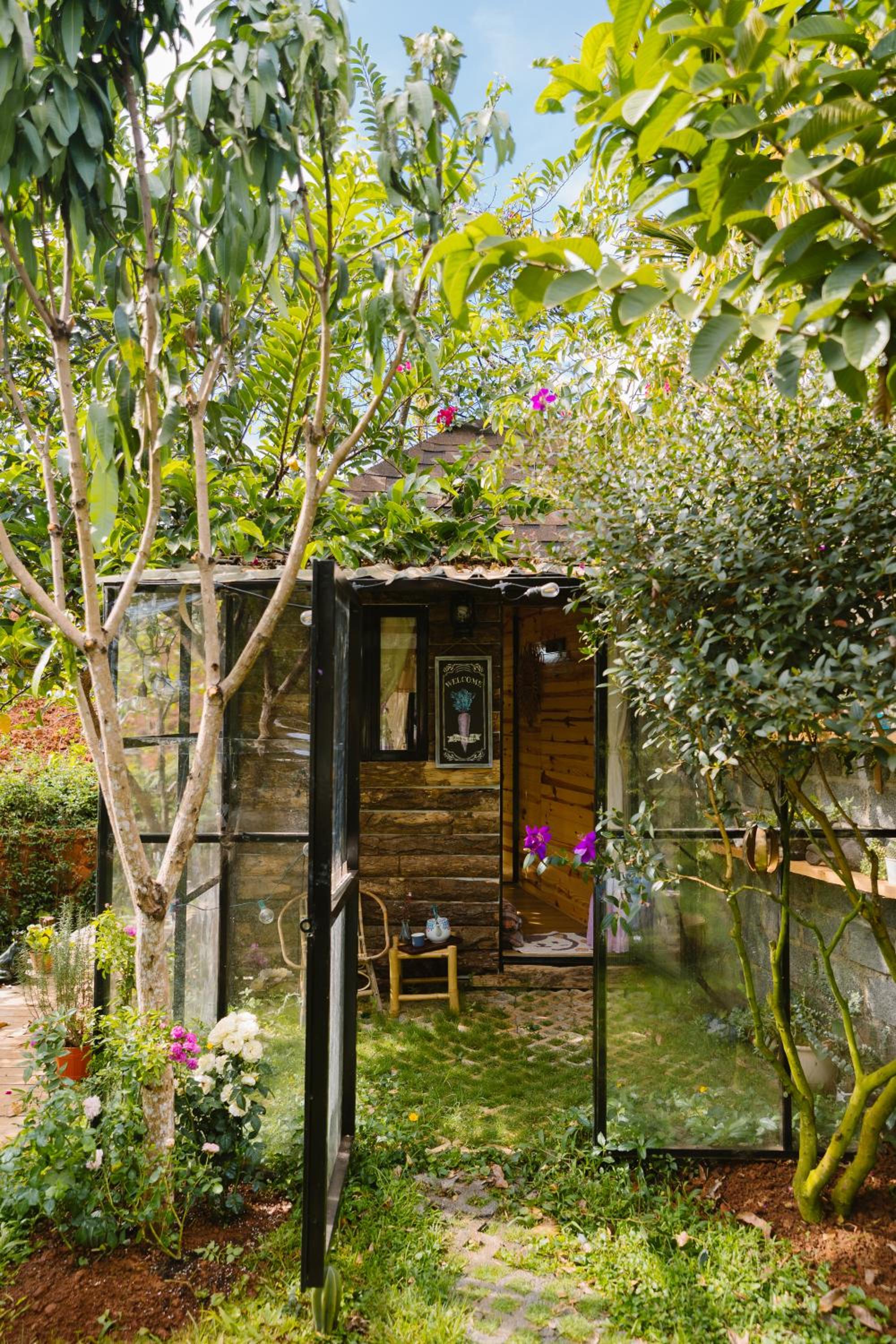 HomeTa Homestay
