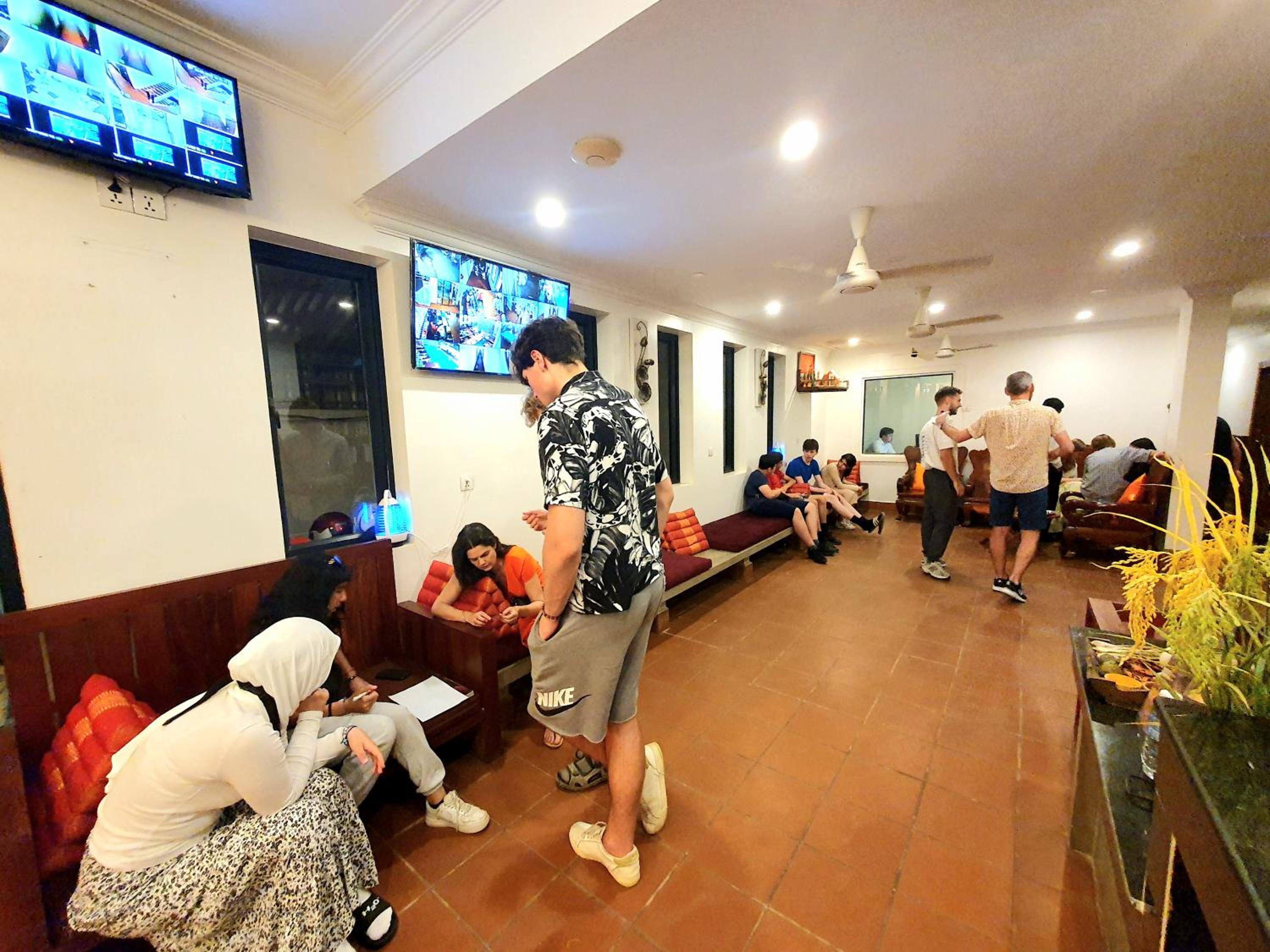 Photo 83 sur 101 de Darling Pub Hostel