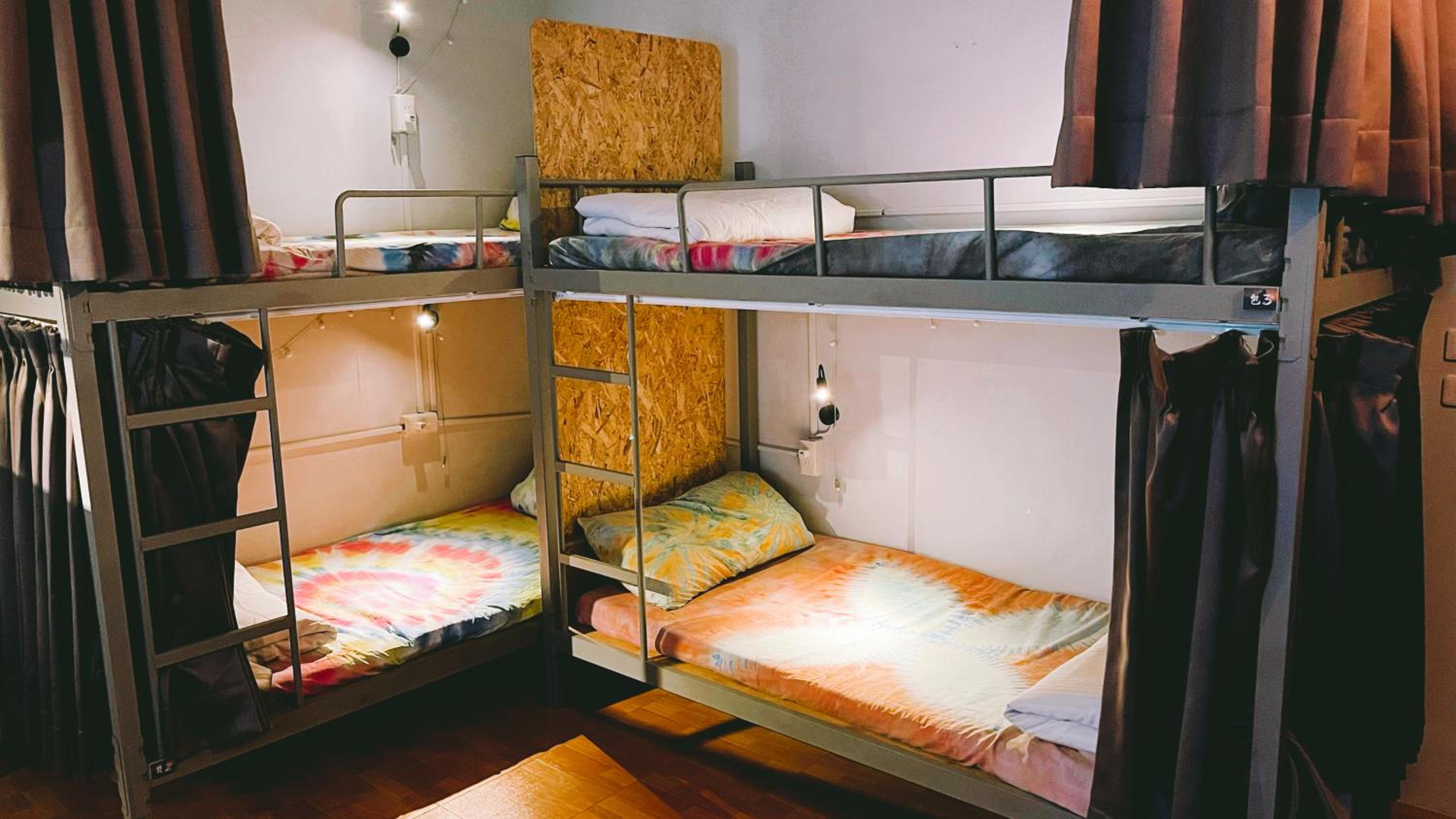 氮醉潛水酒吧旅宿JoScubar Diving Hostel