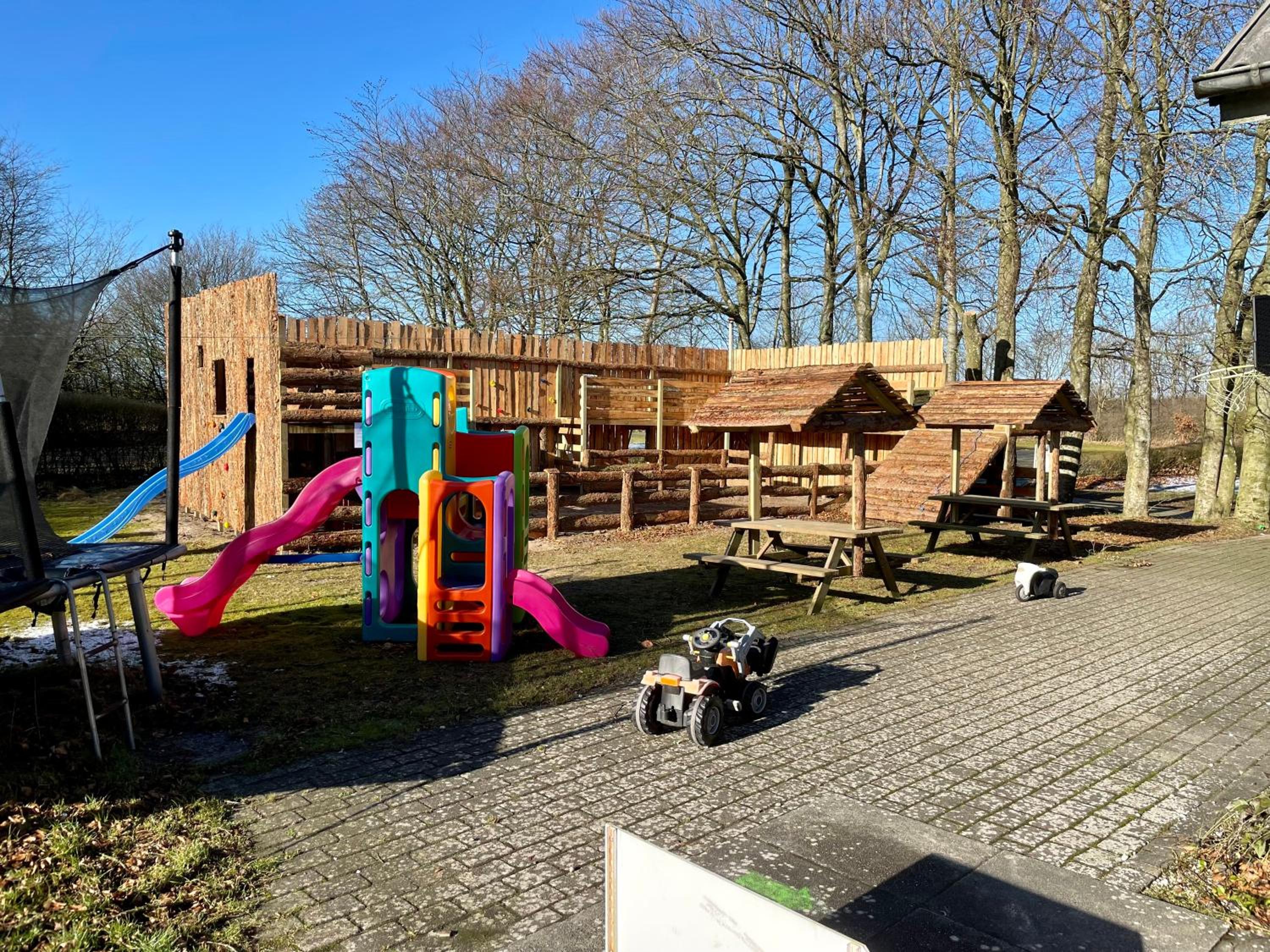 Hestkær Family Rooms Summer Camp
