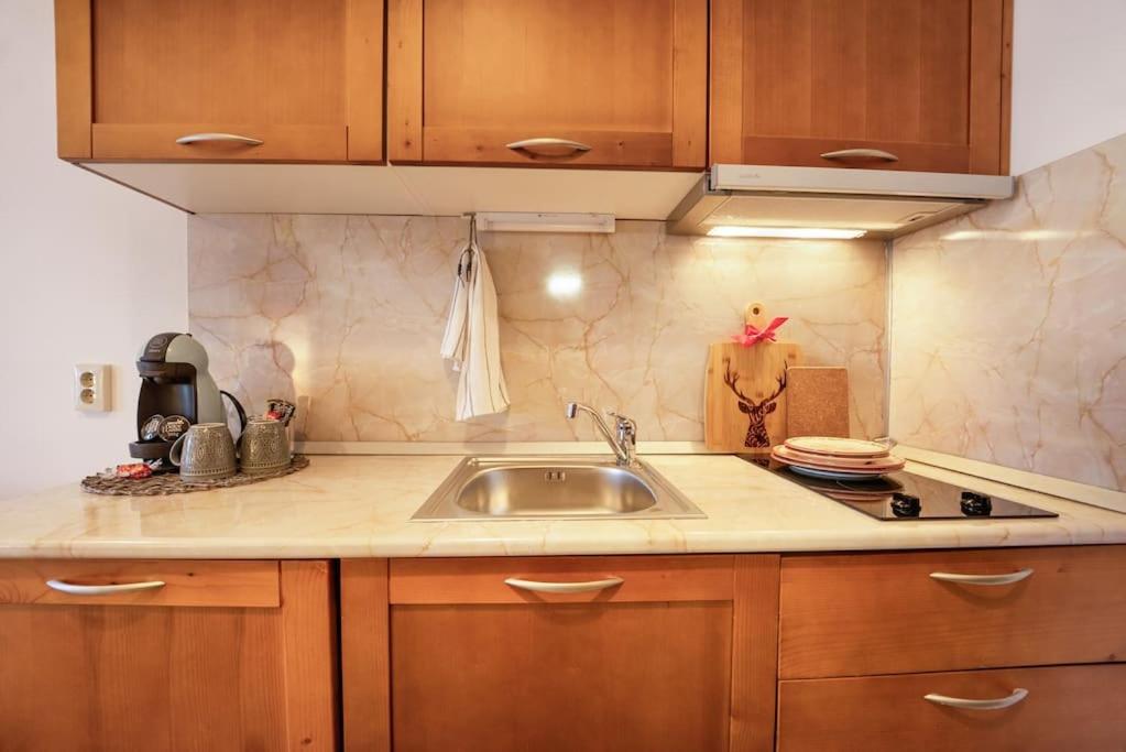Hidden Gem with 1BR and amazing view