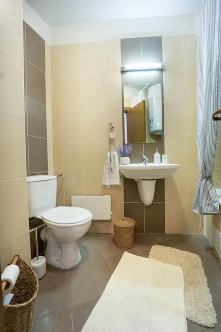 Hidden Gem with 1BR and amazing view