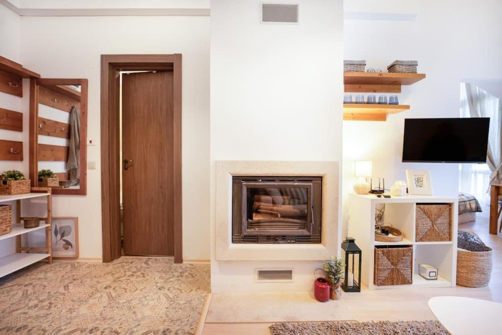 Hidden Gem with 1BR and amazing view