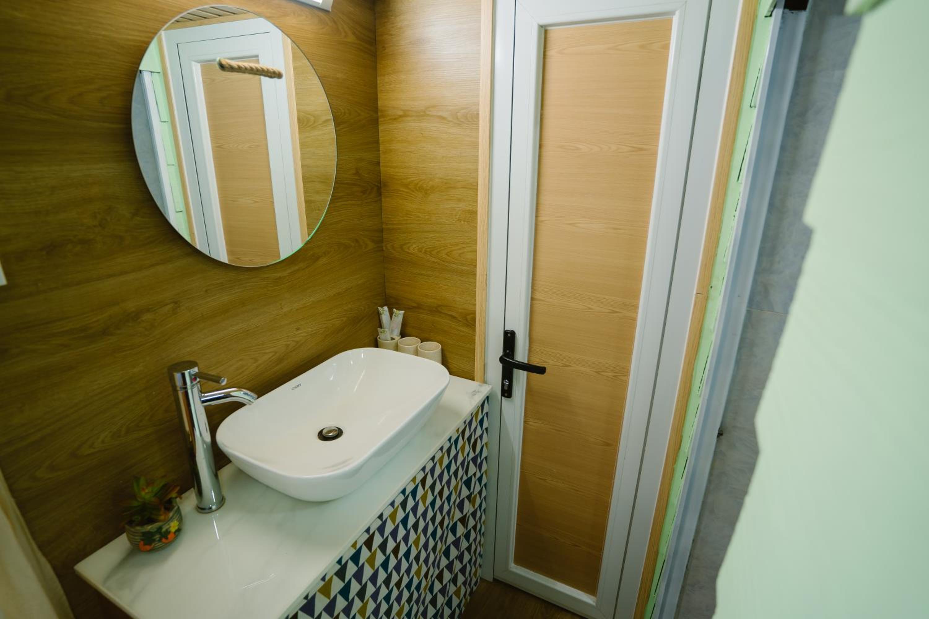 HomeTa Homestay