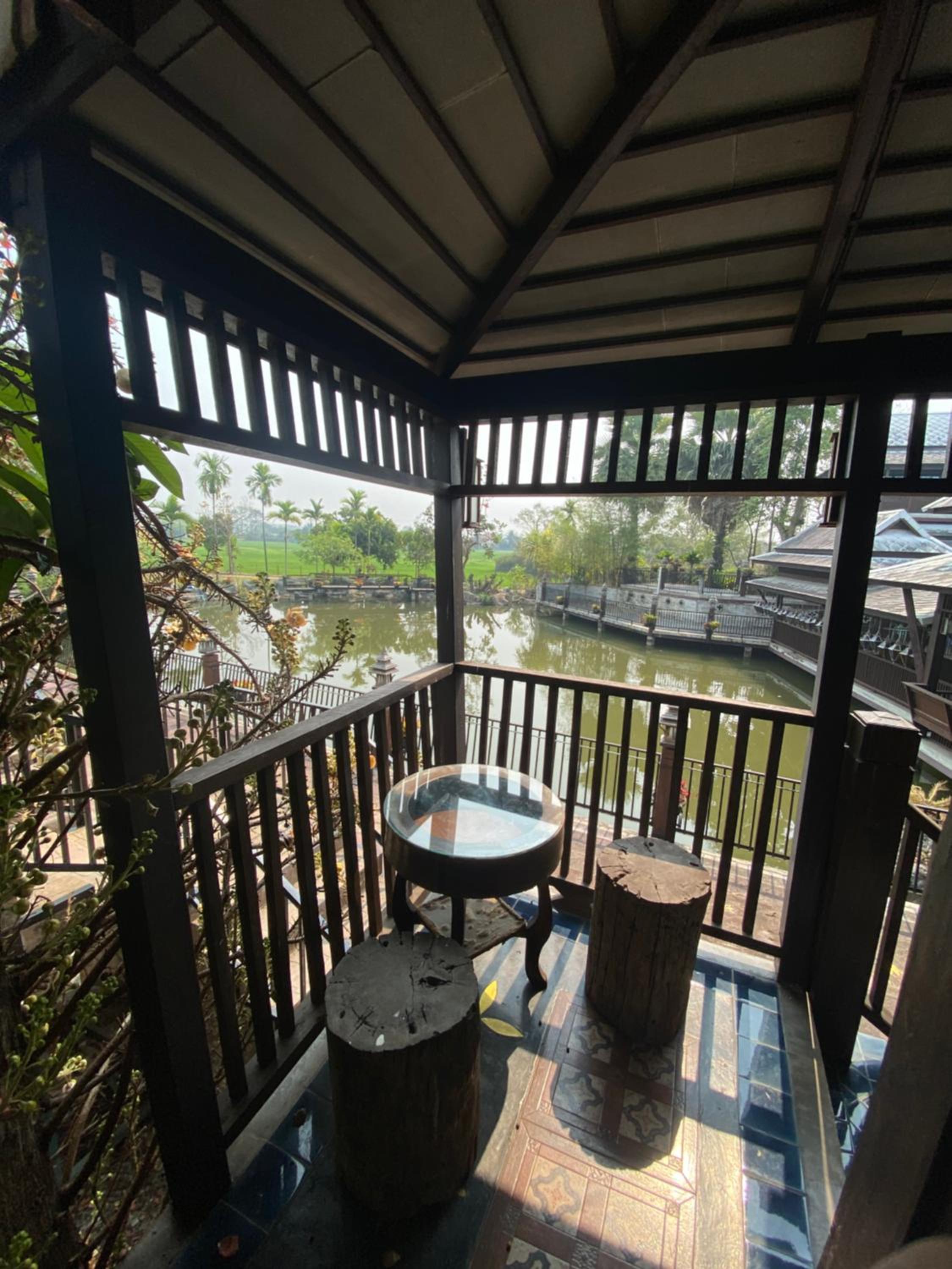 Bantunglom Resort