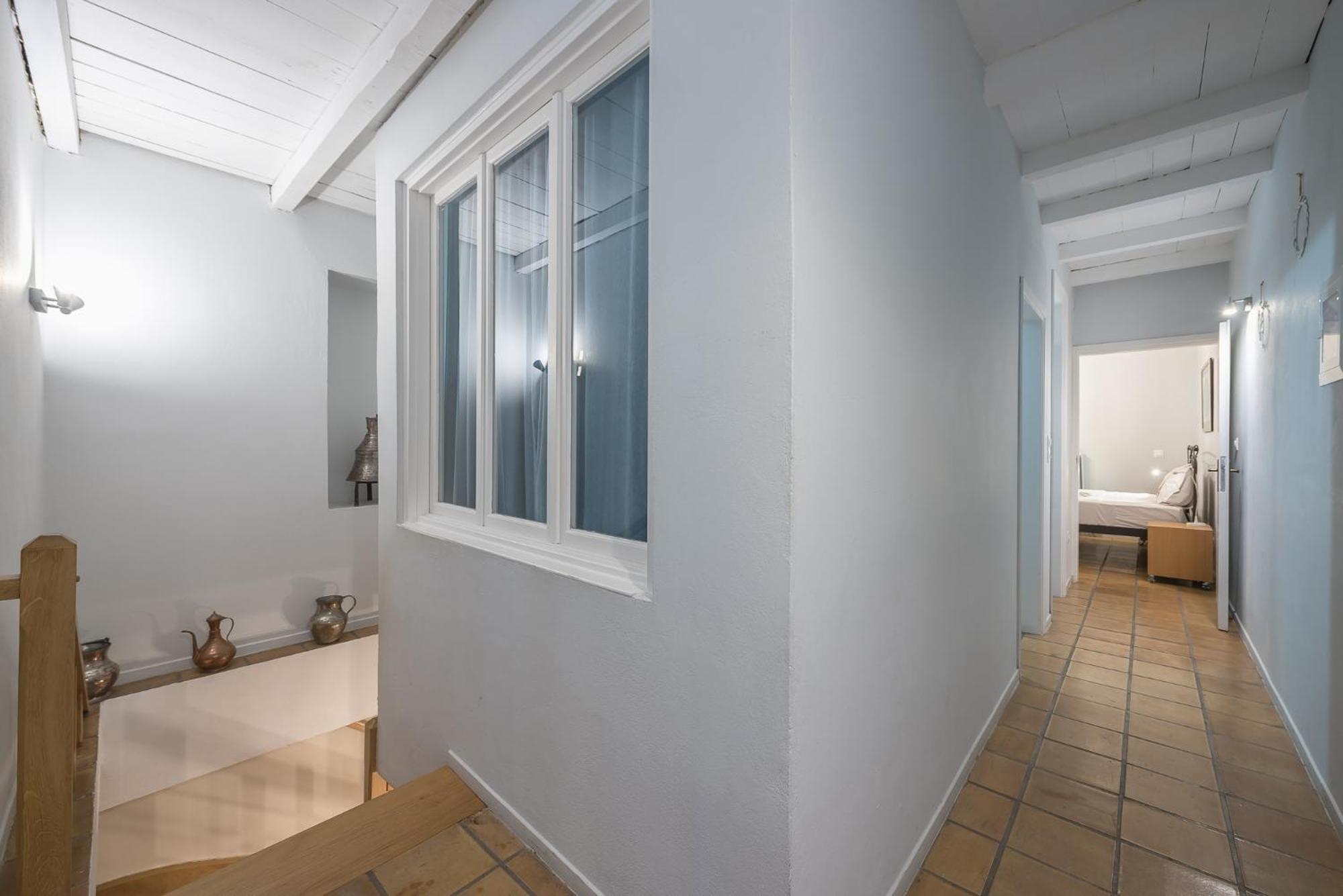 Athenian Niche in Plaka Villa by Athenian Homes