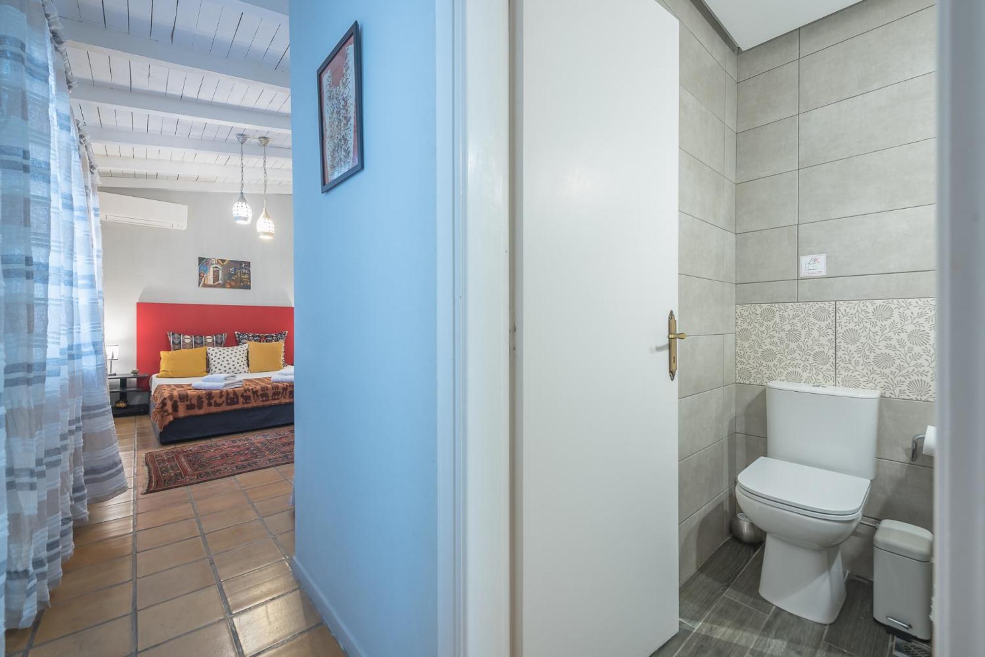 Athenian Niche in Plaka Villa by Athenian Homes