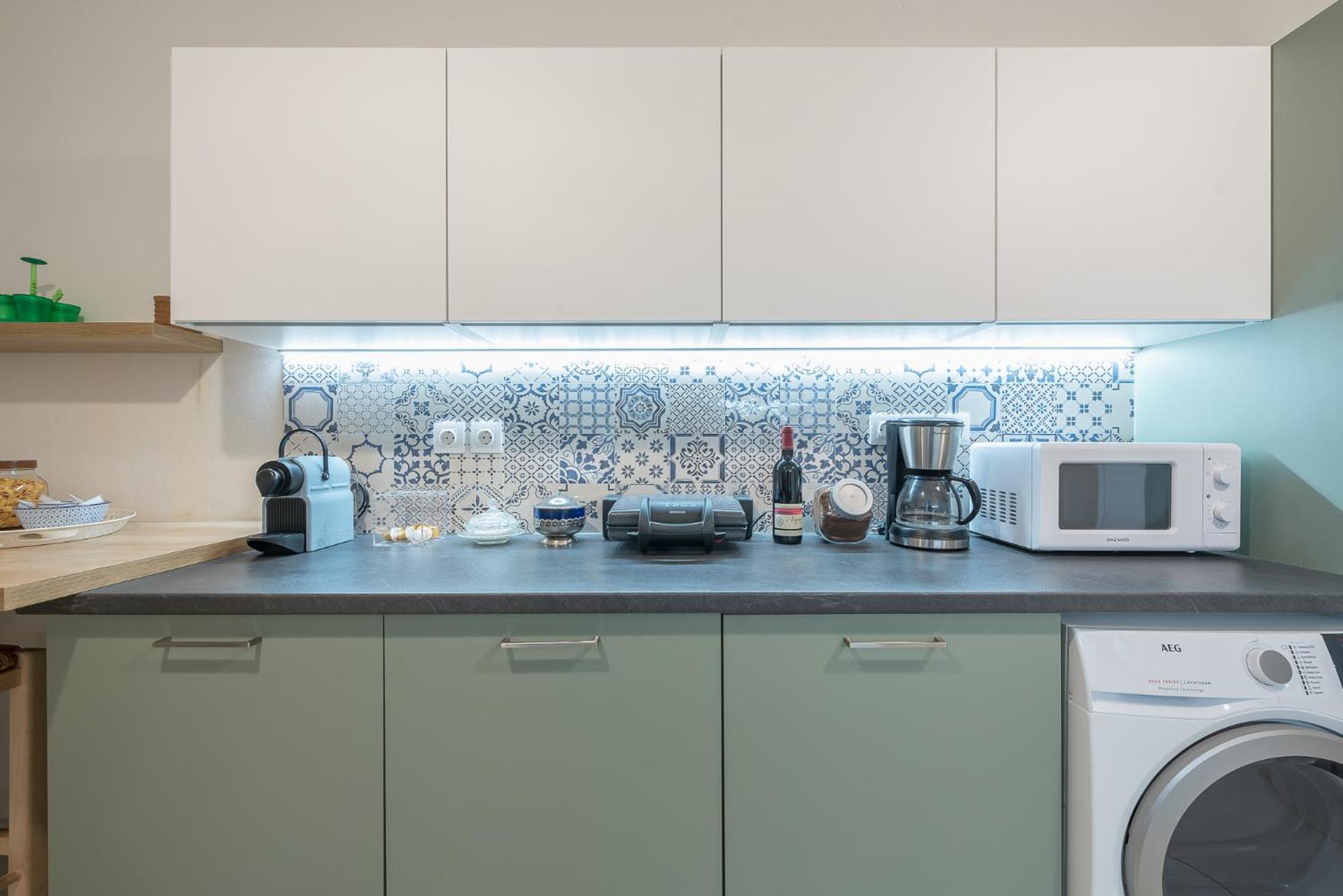 Athenian Niche in Plaka Villa by Athenian Homes