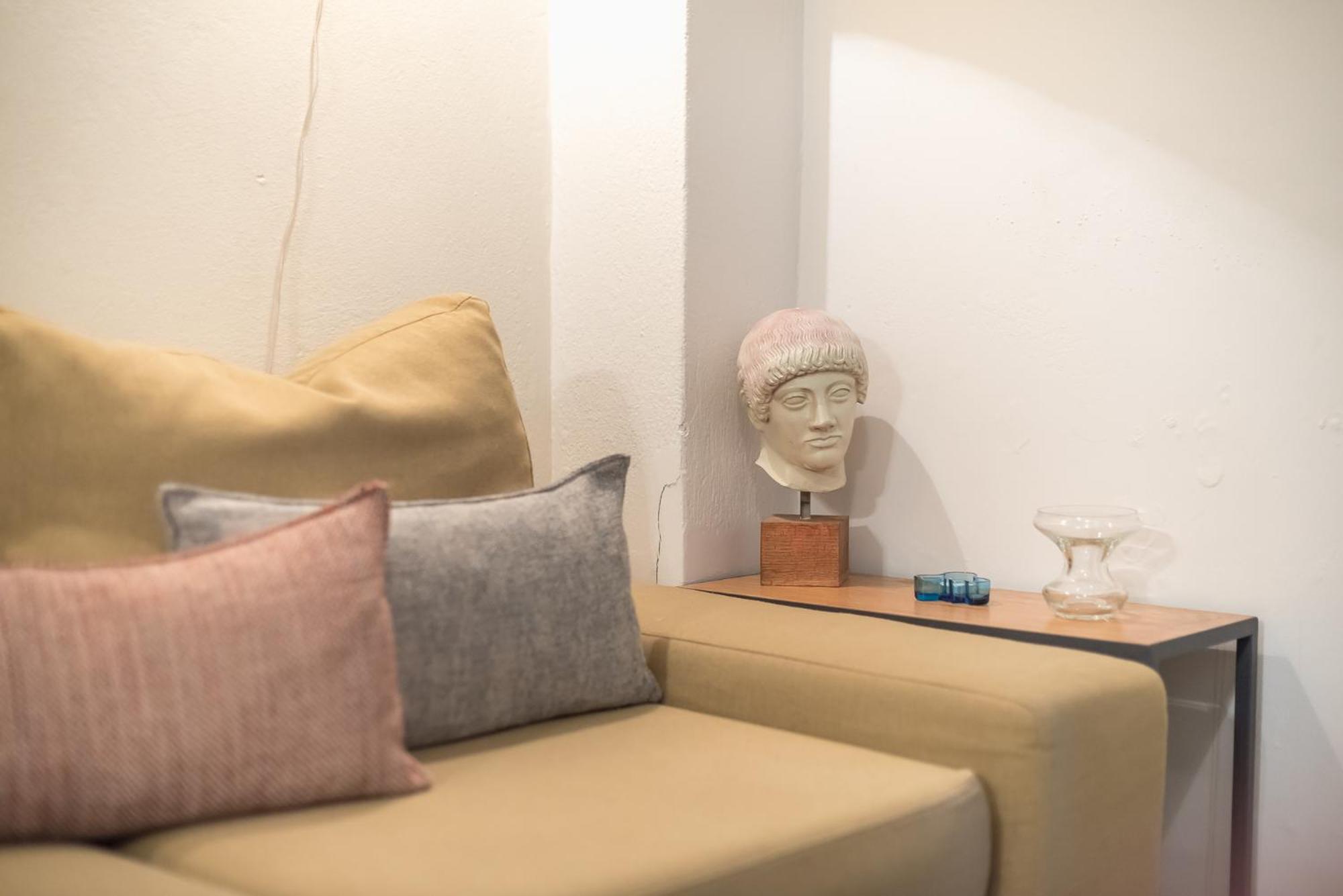 Athenian Niche in Plaka Villa by Athenian Homes