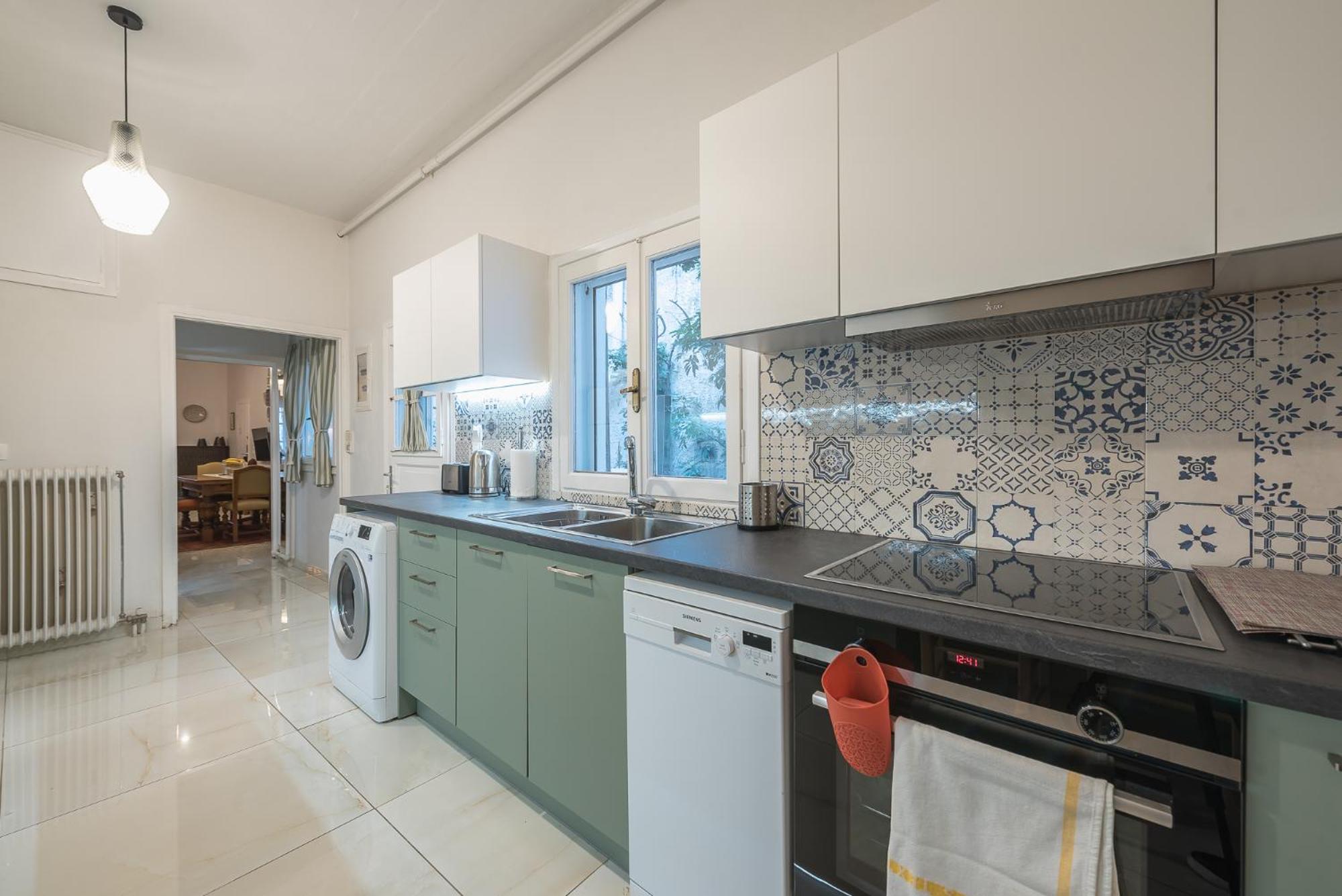 Athenian Niche in Plaka Villa by Athenian Homes