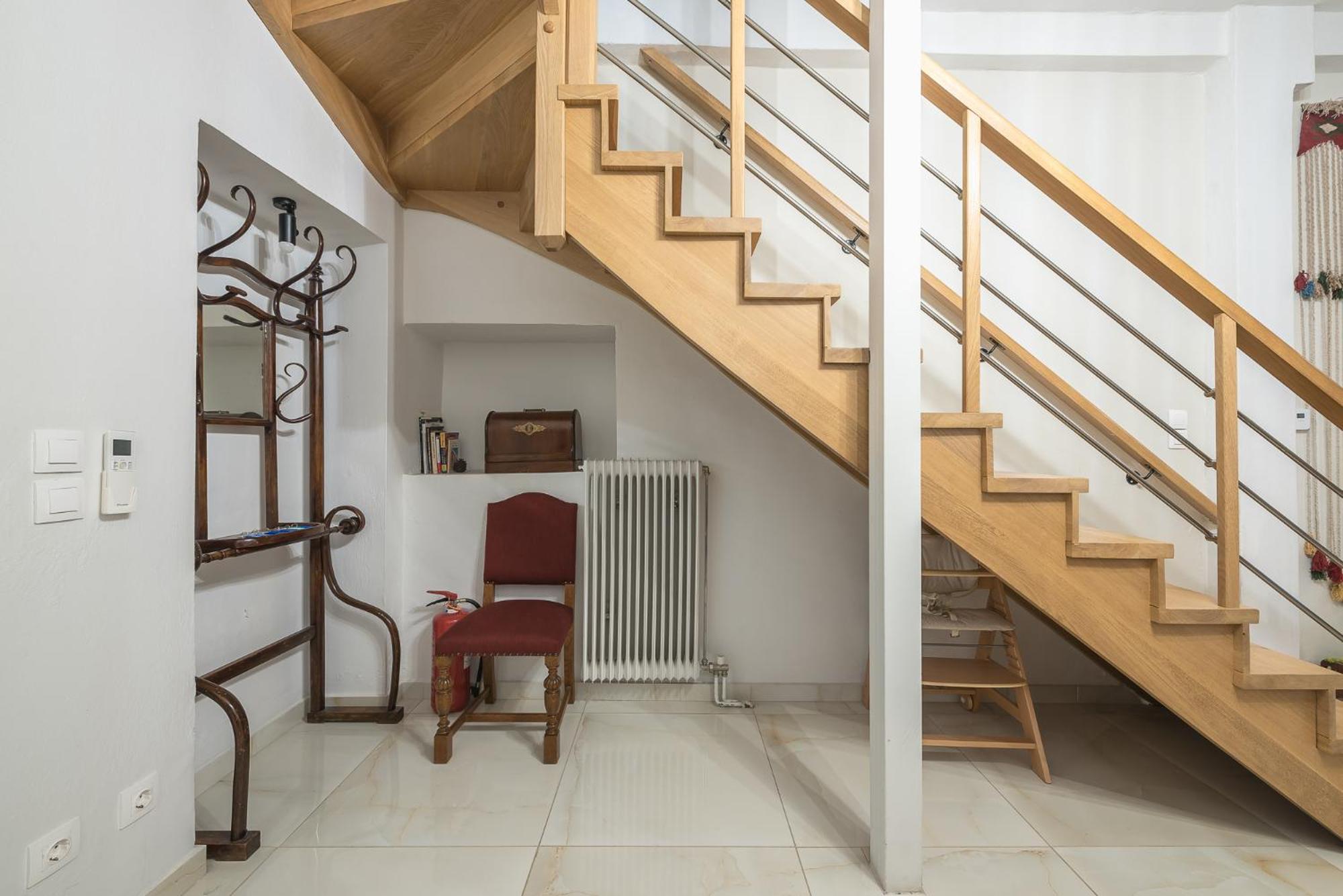 Athenian Niche in Plaka Villa by Athenian Homes