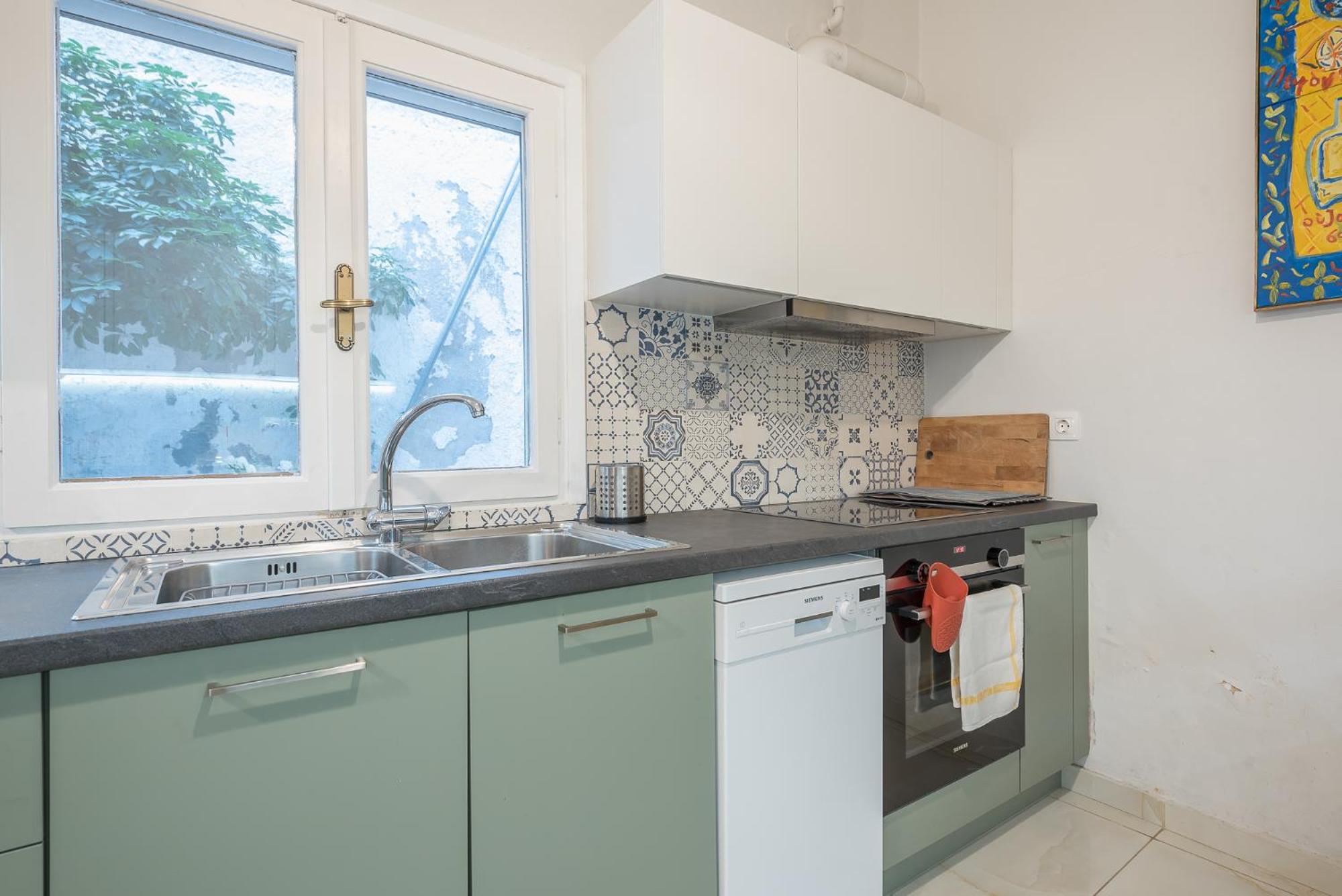 Athenian Niche in Plaka Villa by Athenian Homes