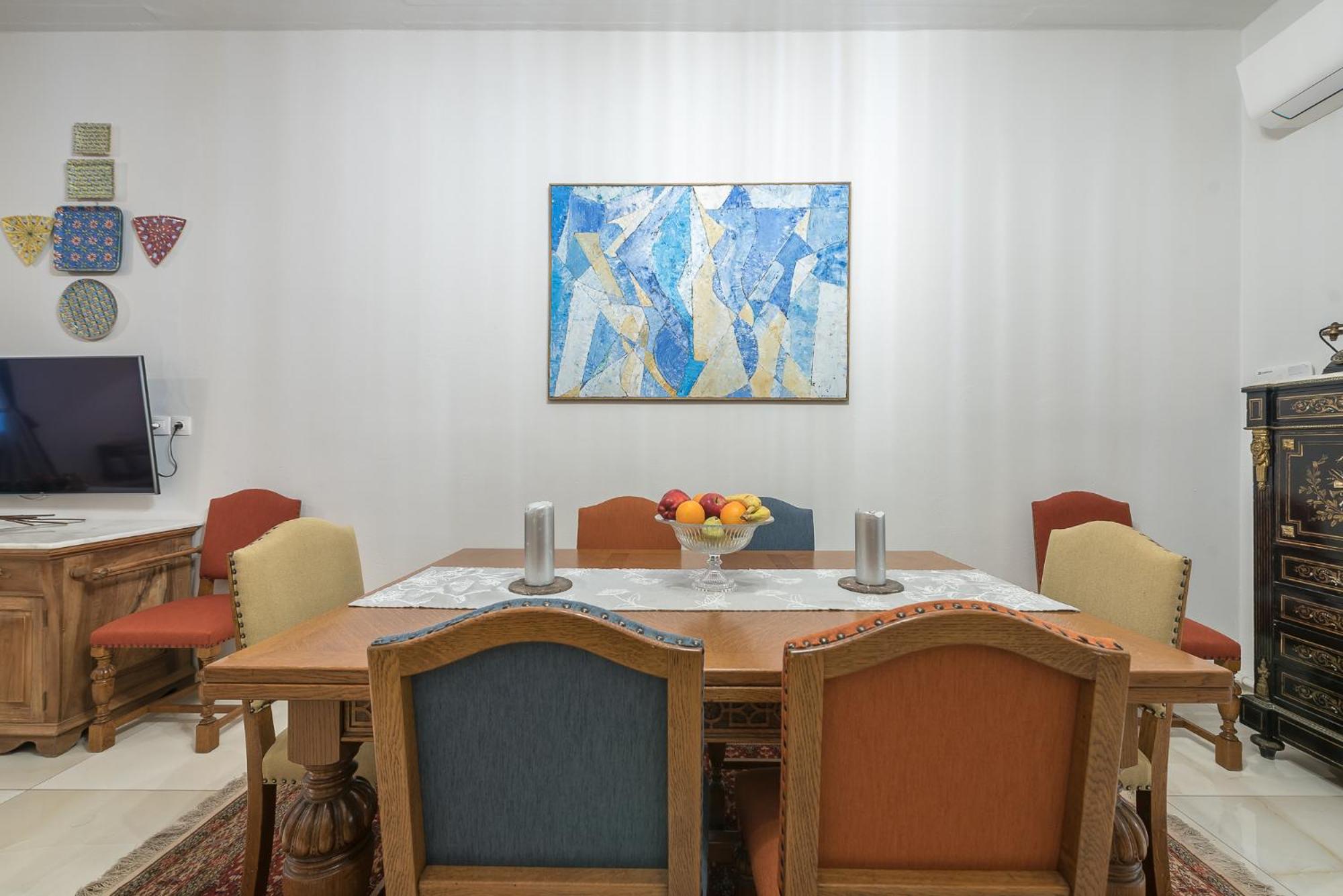 Athenian Niche in Plaka Villa by Athenian Homes