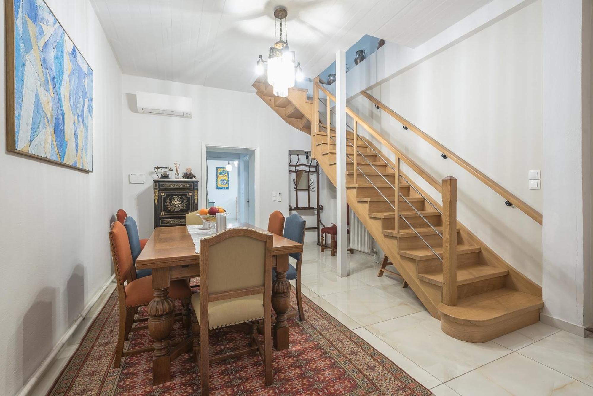 Athenian Niche in Plaka Villa by Athenian Homes