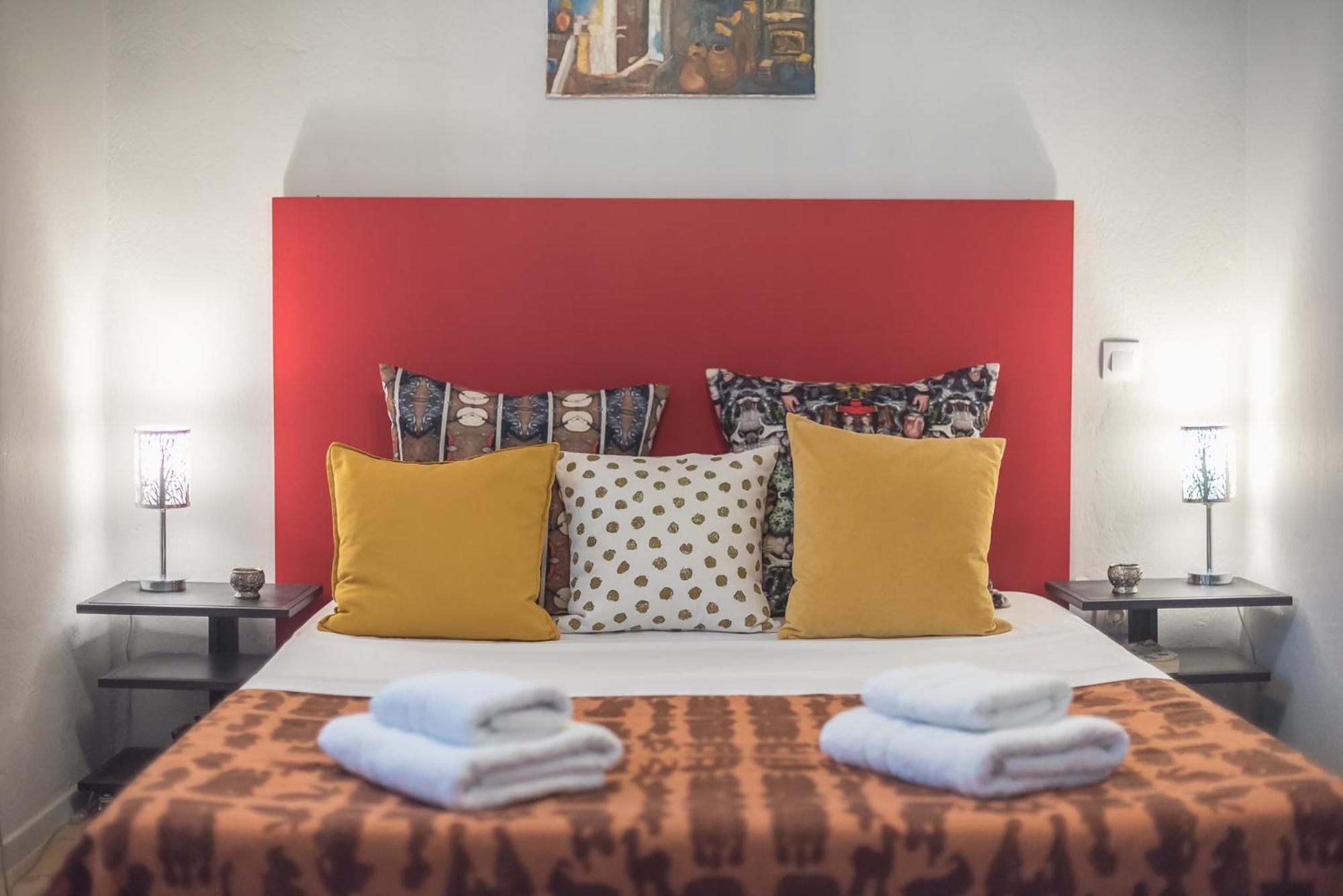Athenian Niche in Plaka Villa by Athenian Homes