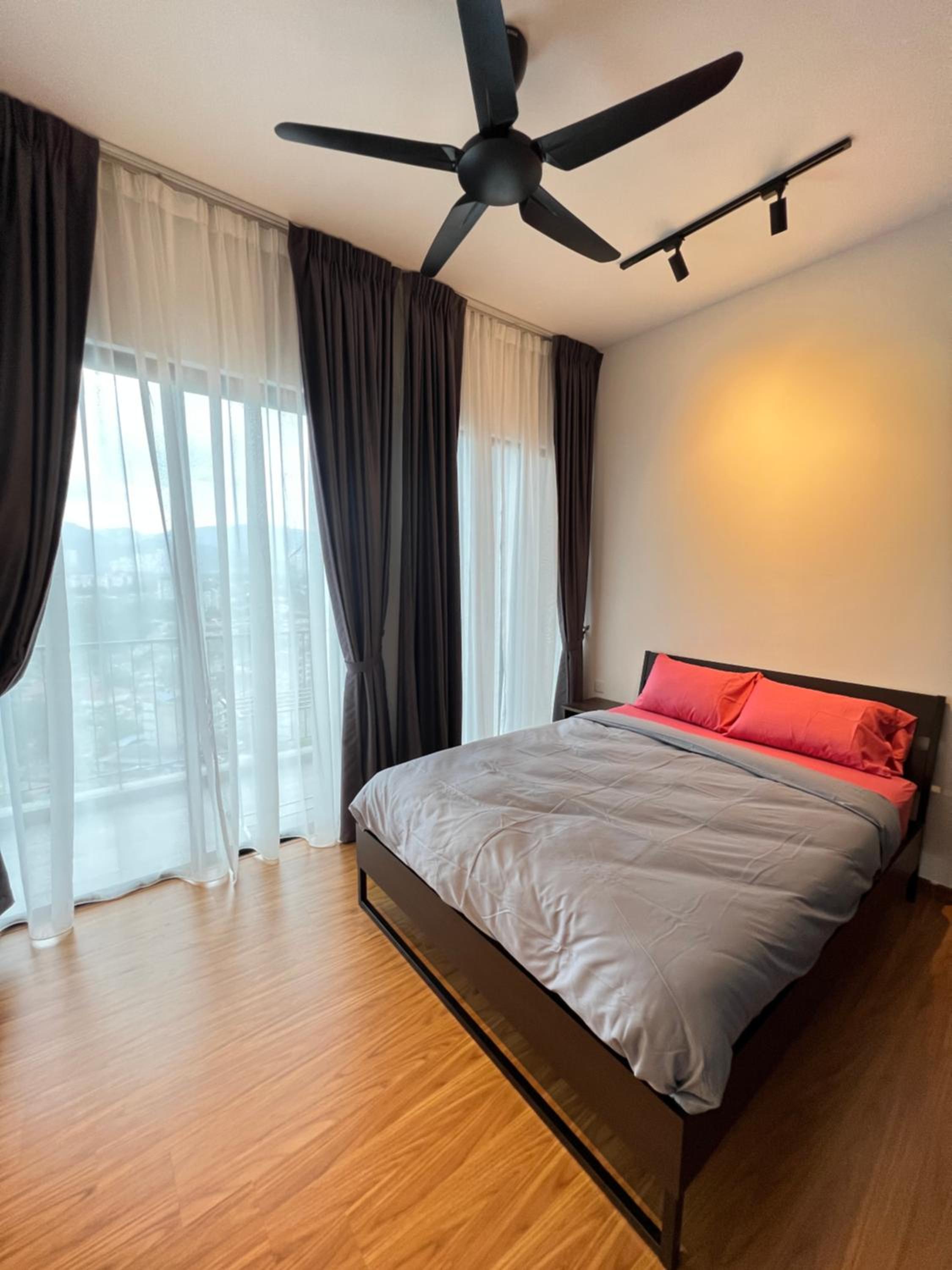 Beacon Executive Suites #CozyFamilyStay #RoofTopPool #13 photo 6