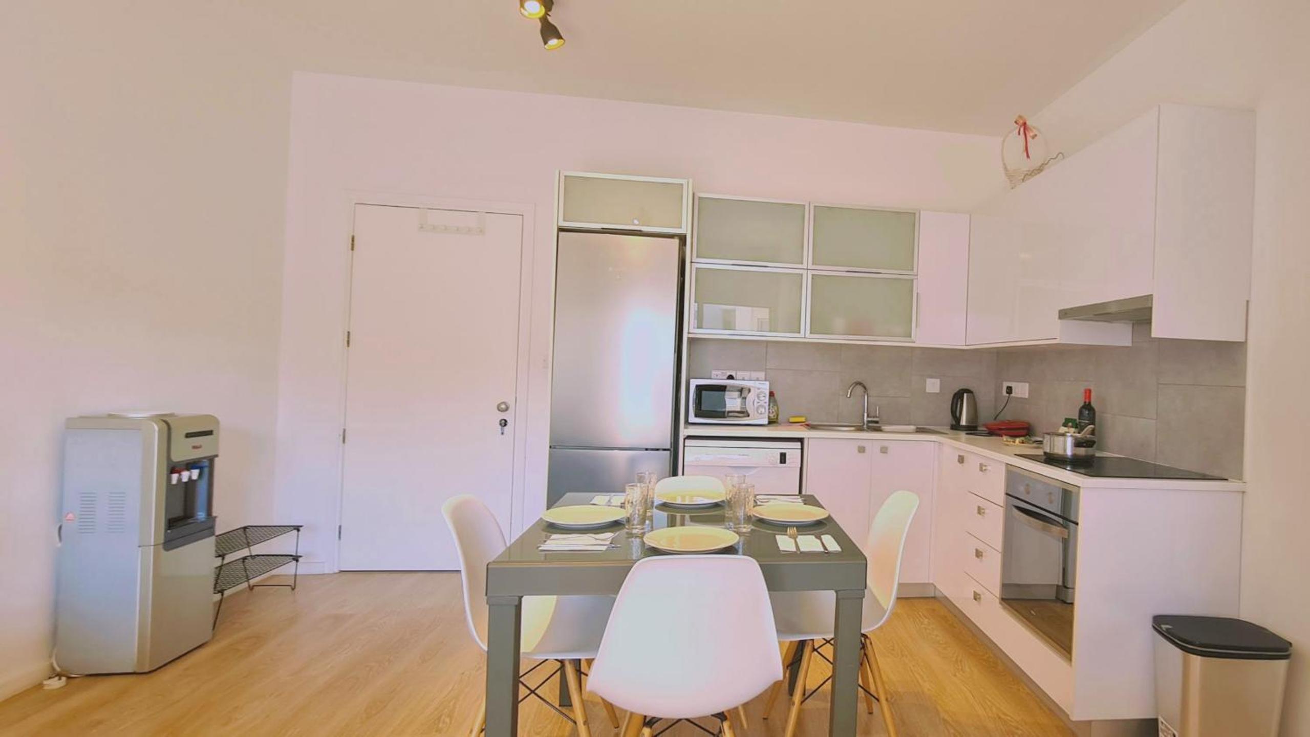 STAY Vivid City Apartment