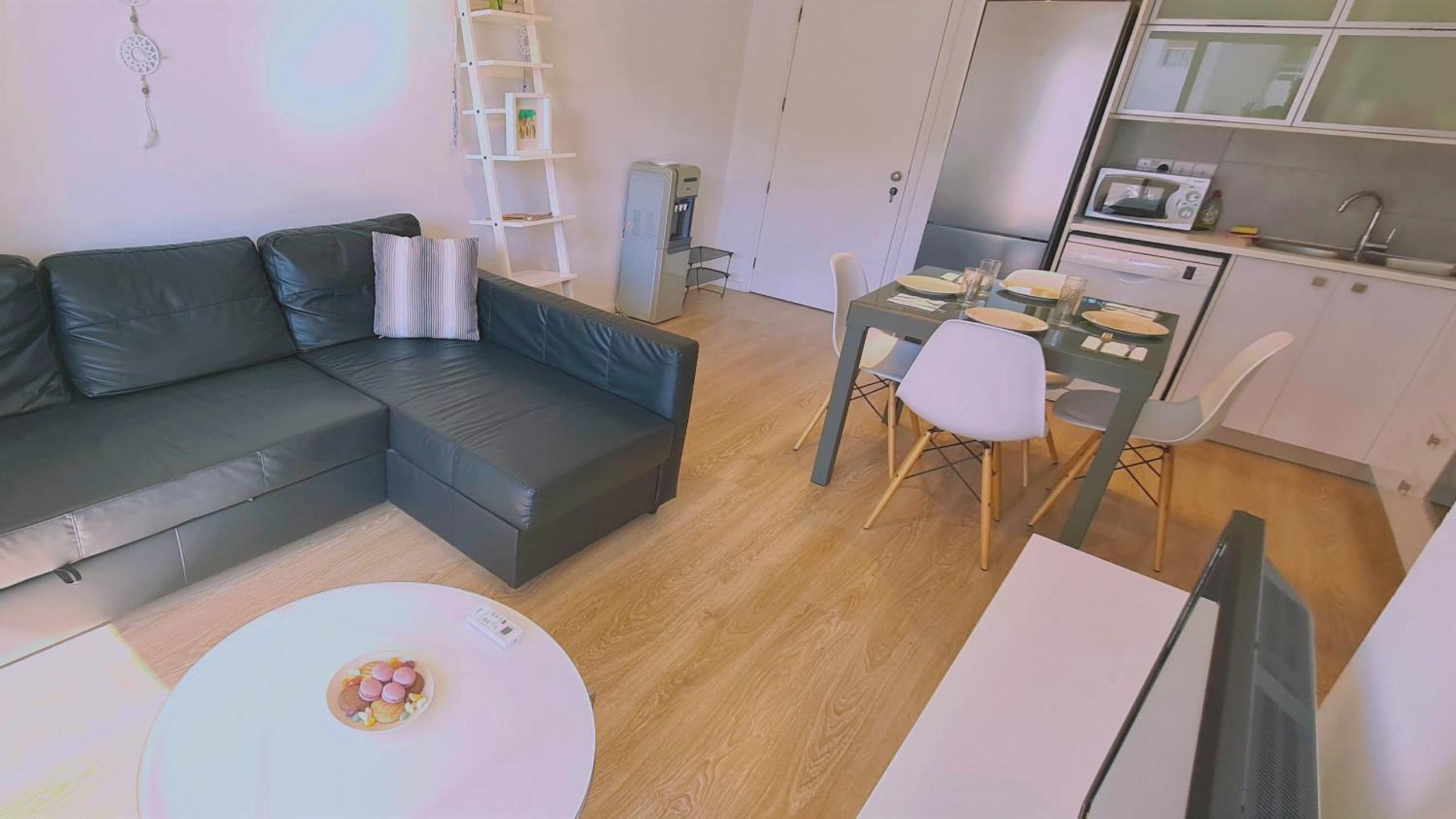 STAY Vivid City Apartment